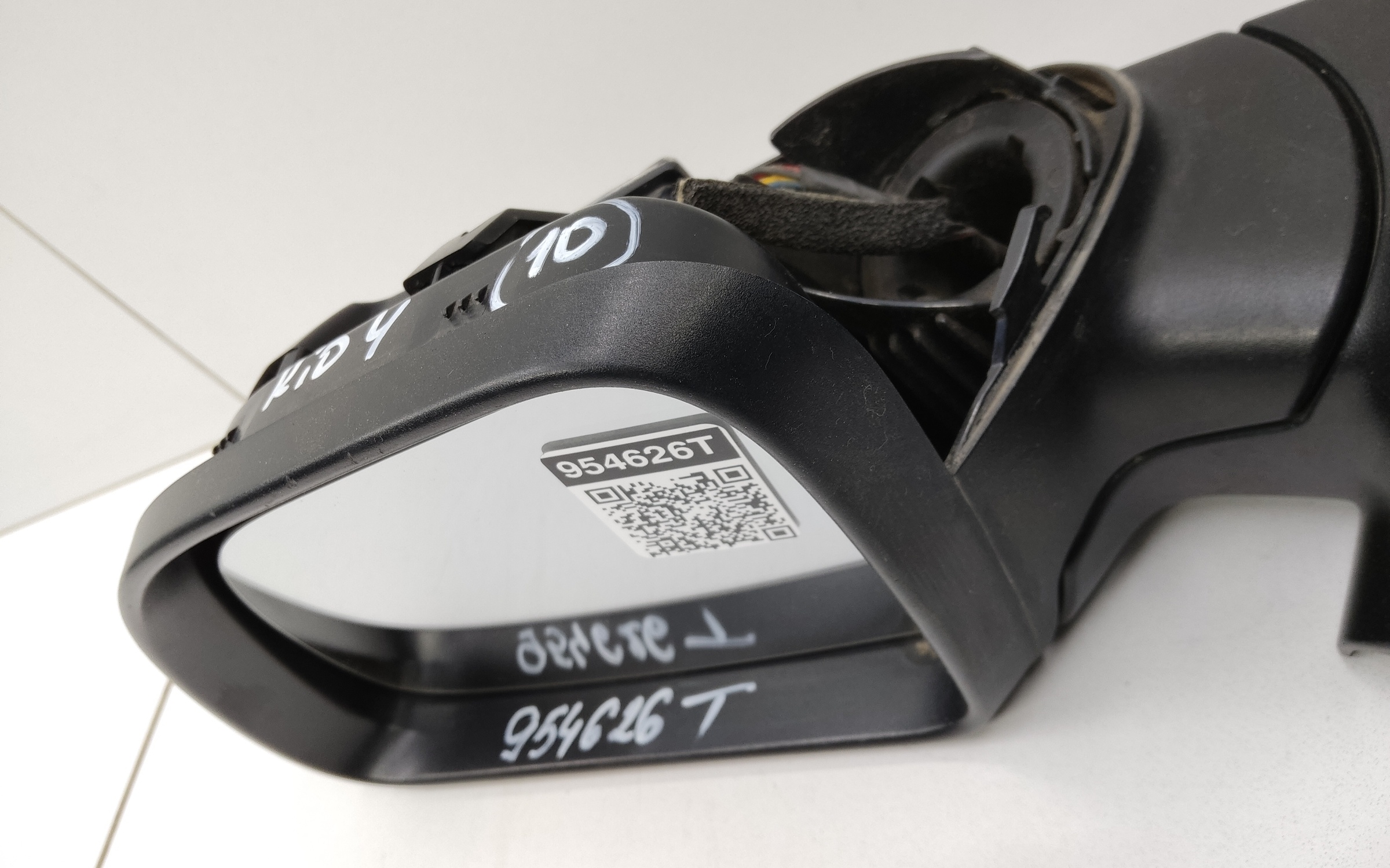 Зеркало левое Kia Rio 4 6 контактов