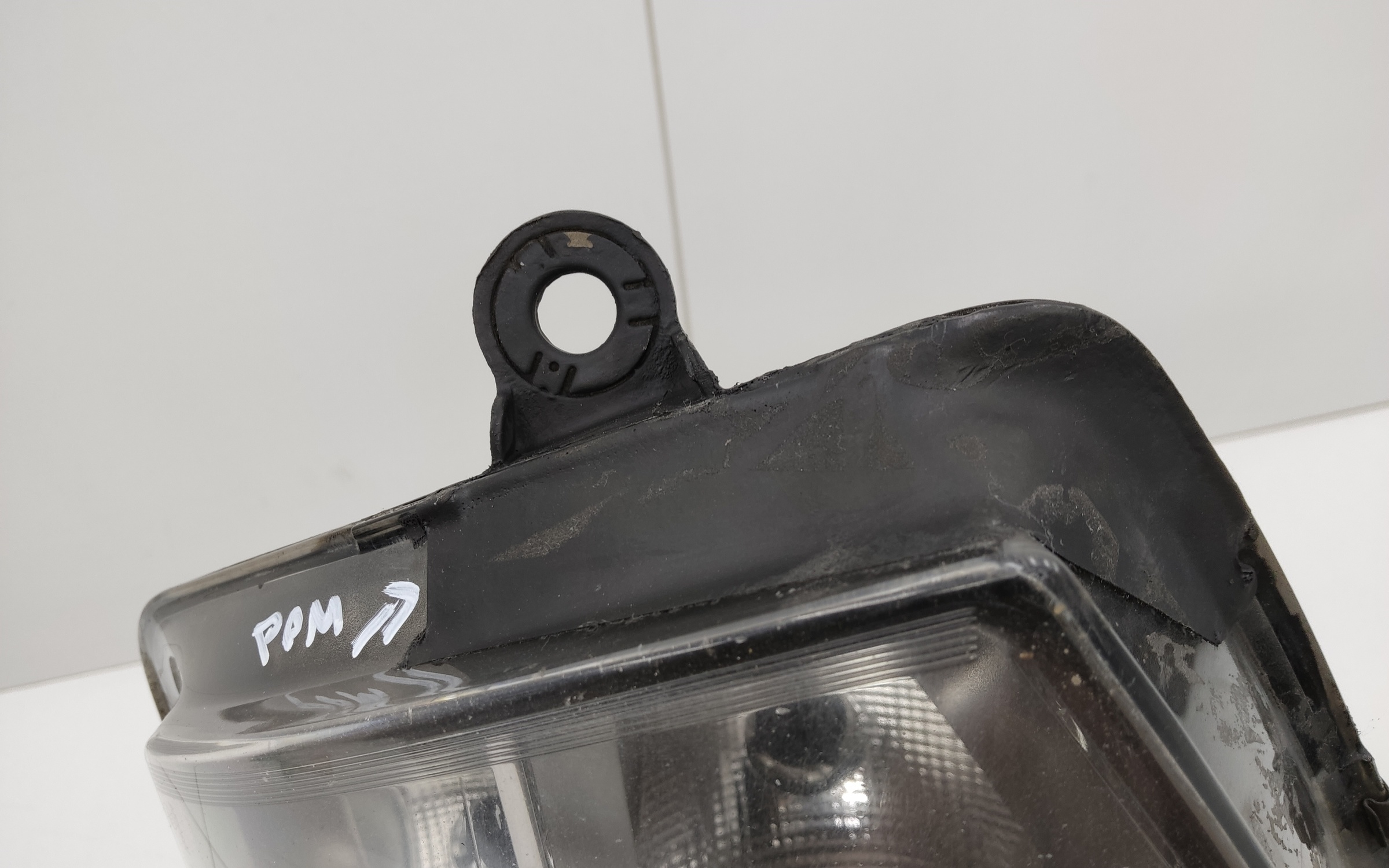 Фара передняя правая Volkswagen Transporter T5 Restail галоген