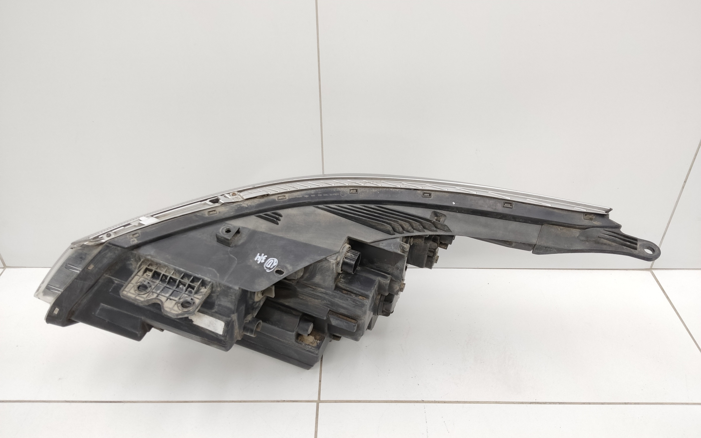 Фара передняя правая Kia Seltos галоген линза без ДХО