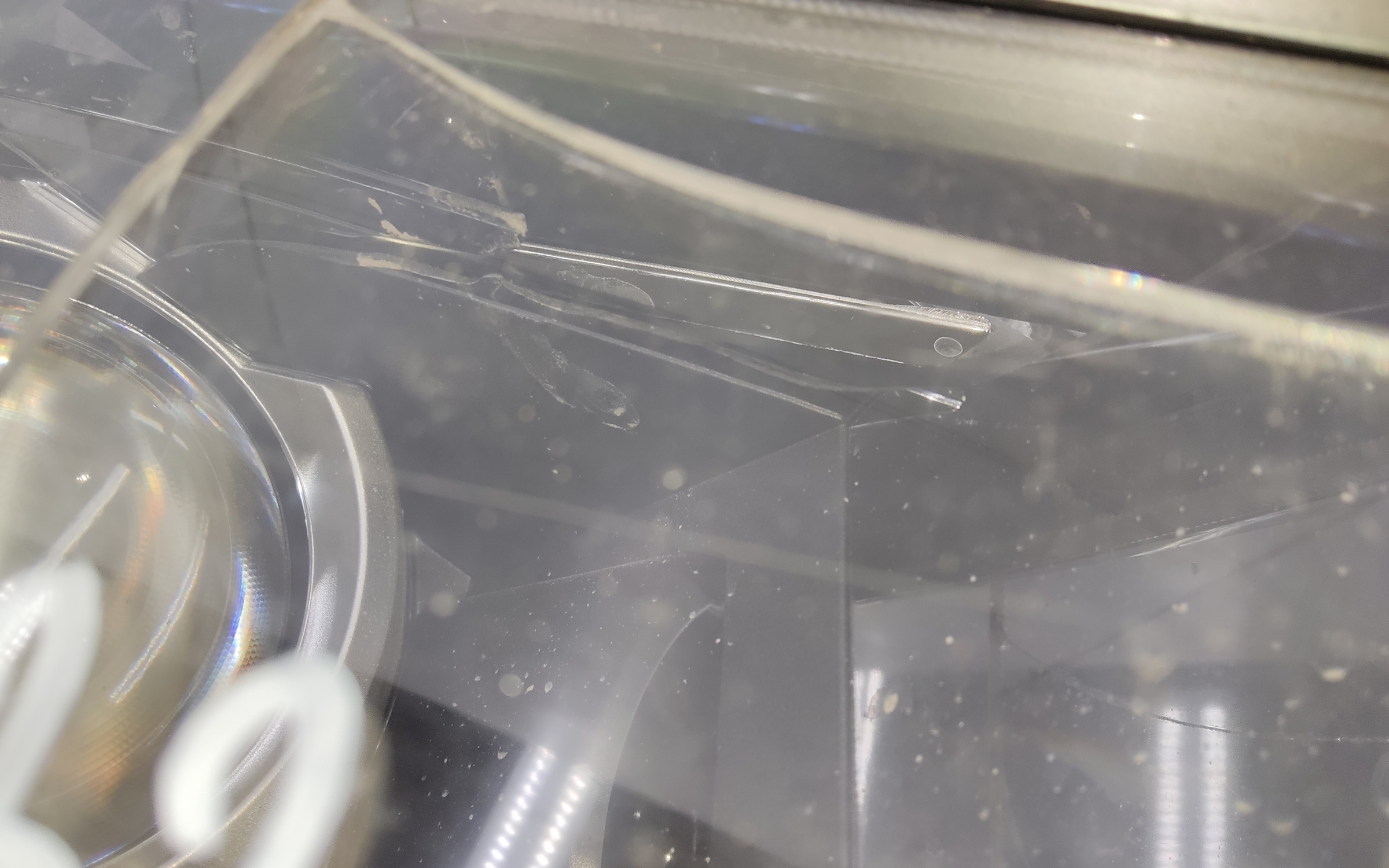 Фара передняя правая Kia Seltos галоген линза без ДХО