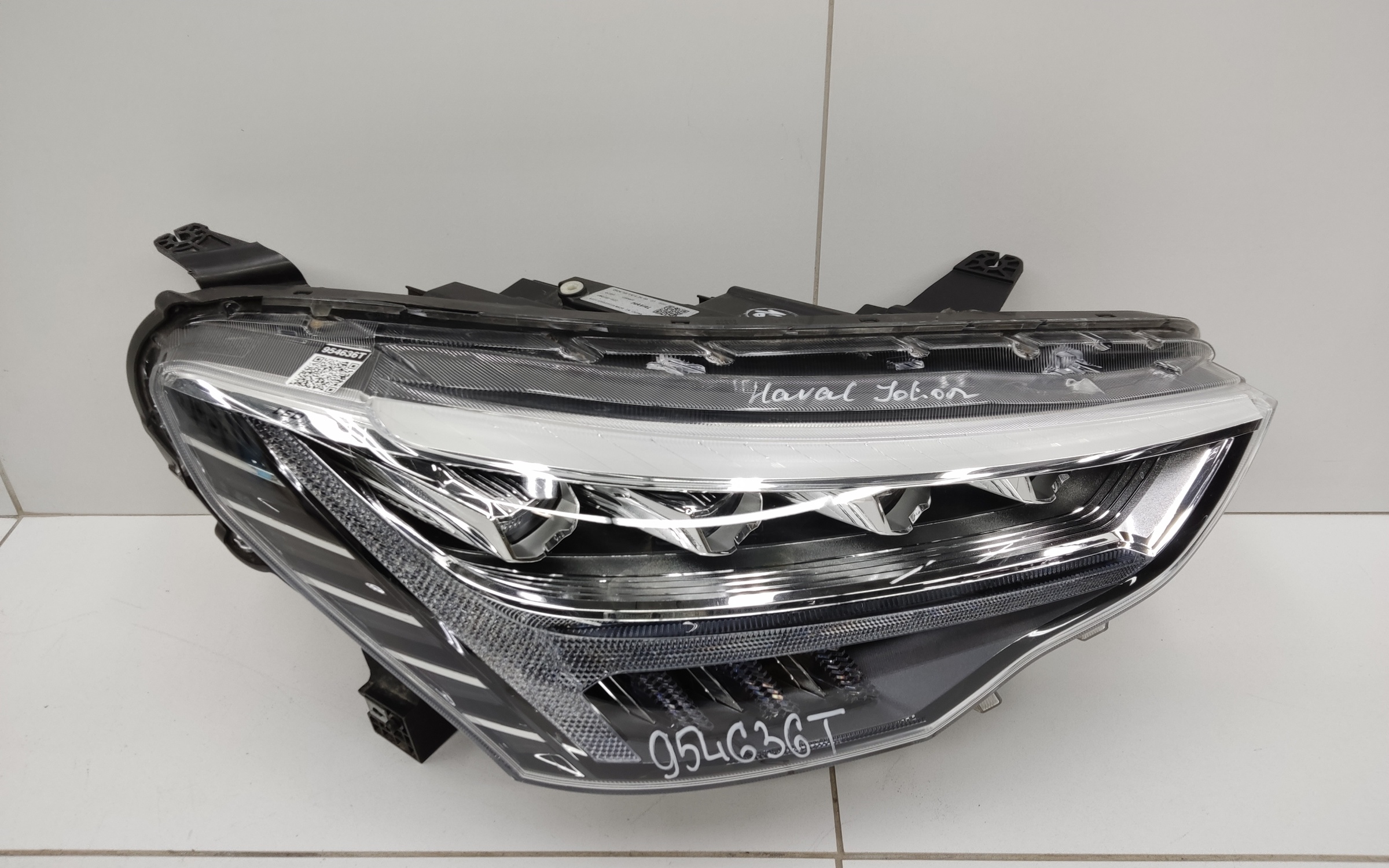 Фара передняя правая Haval Jolion LED