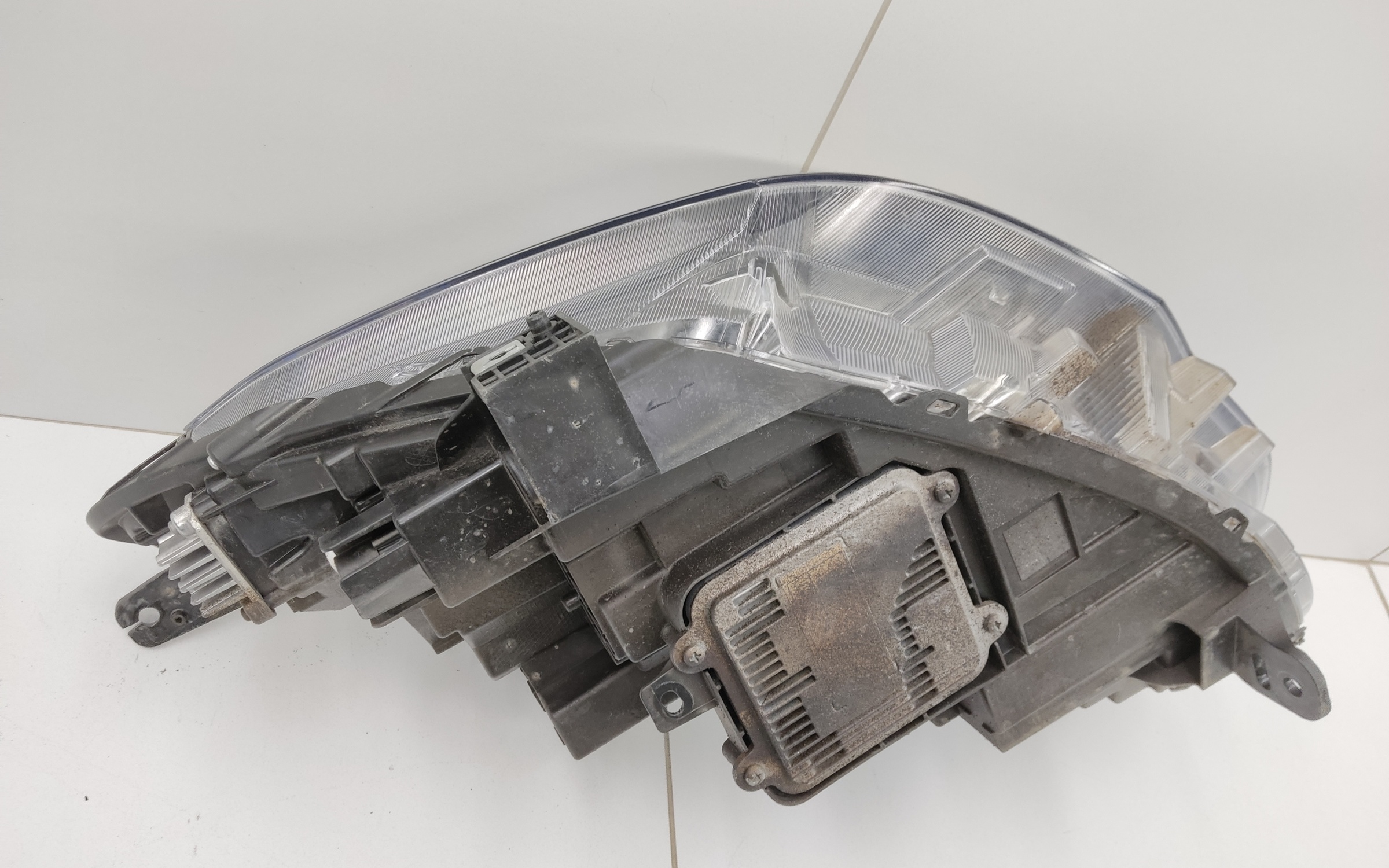 Фара передняя правая Haval Jolion LED