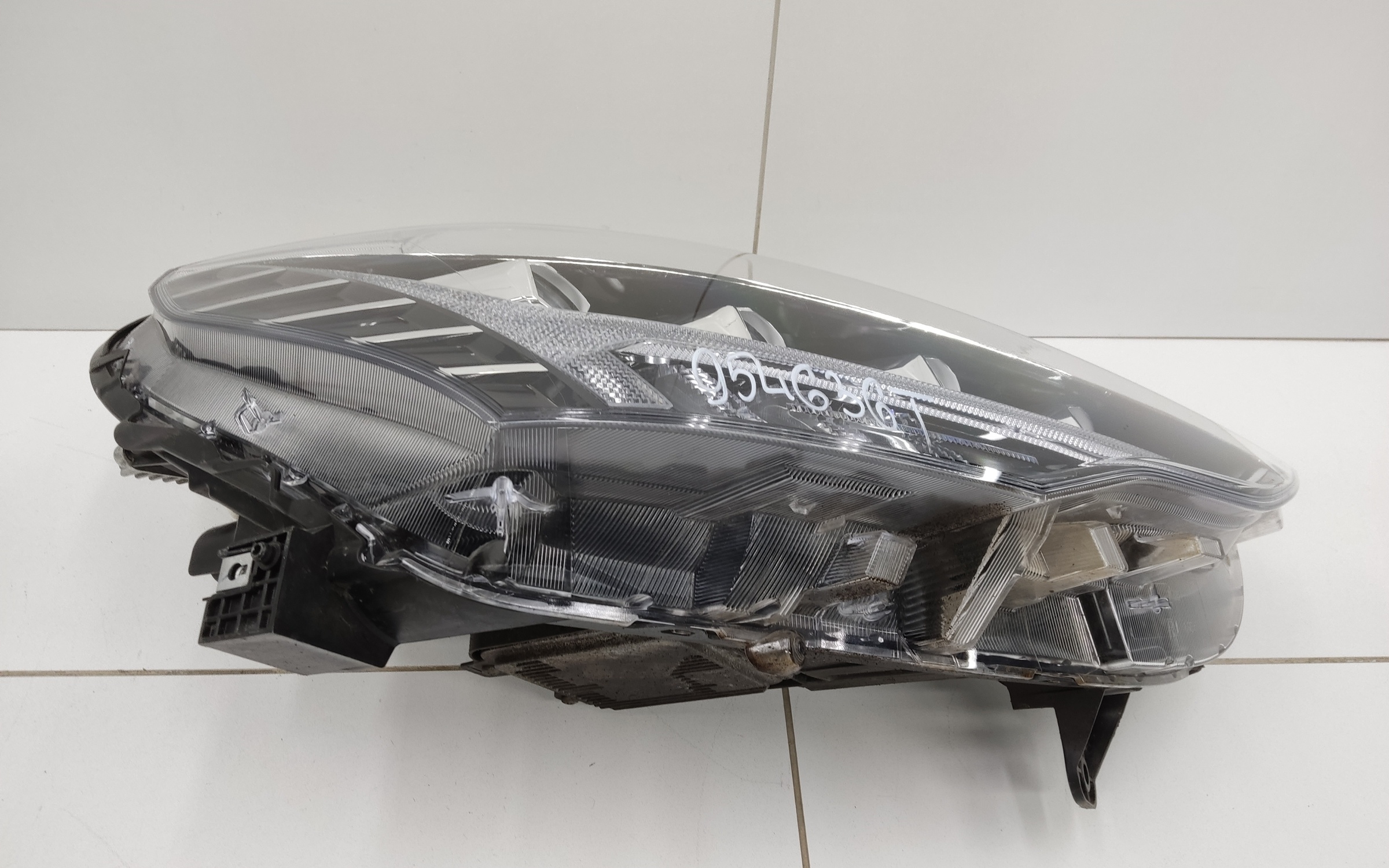 Фара передняя правая Haval Jolion LED