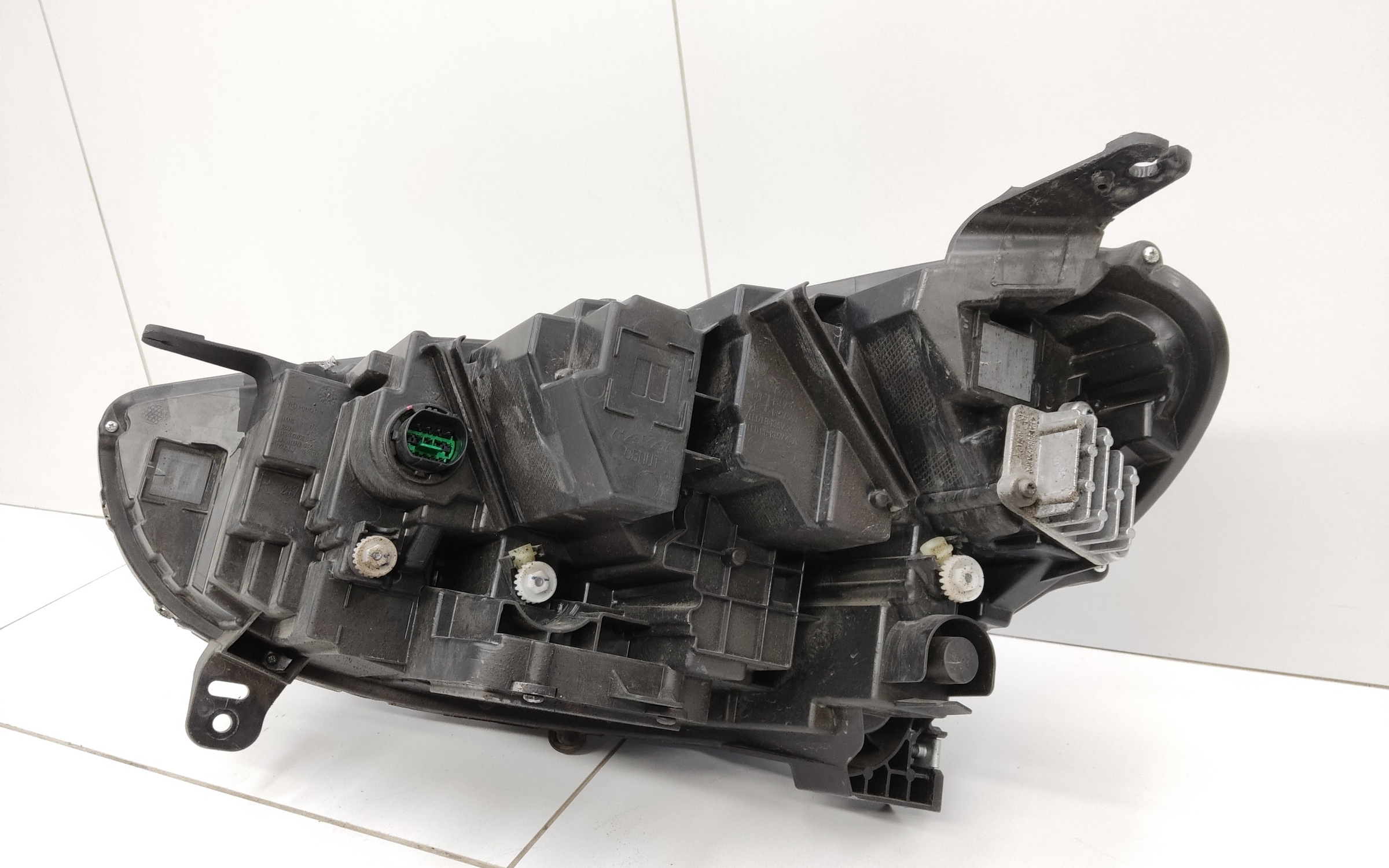 Фара передняя правая Haval Jolion LED