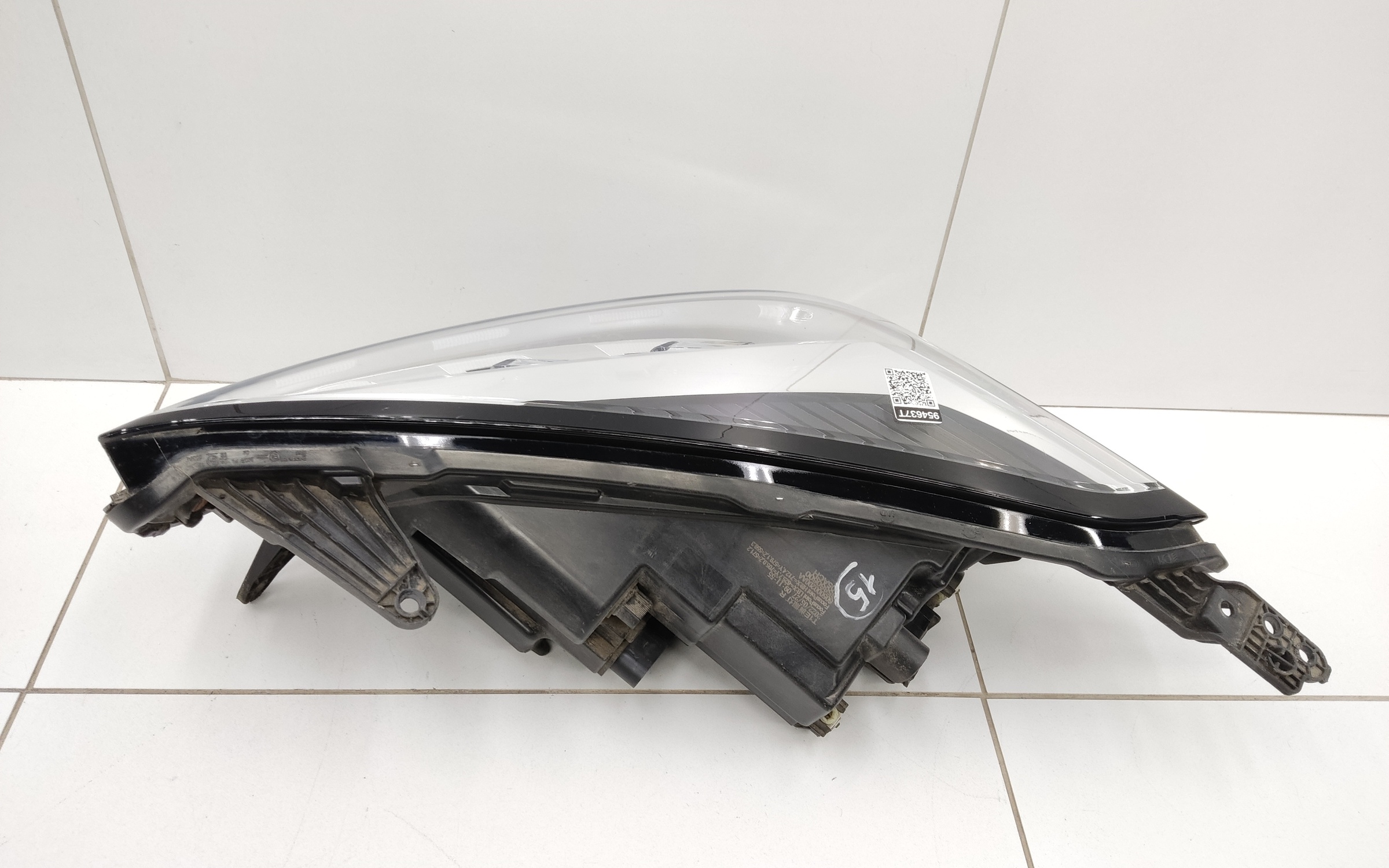 Фара передняя правая Chery Tiggo 7 Pro LED