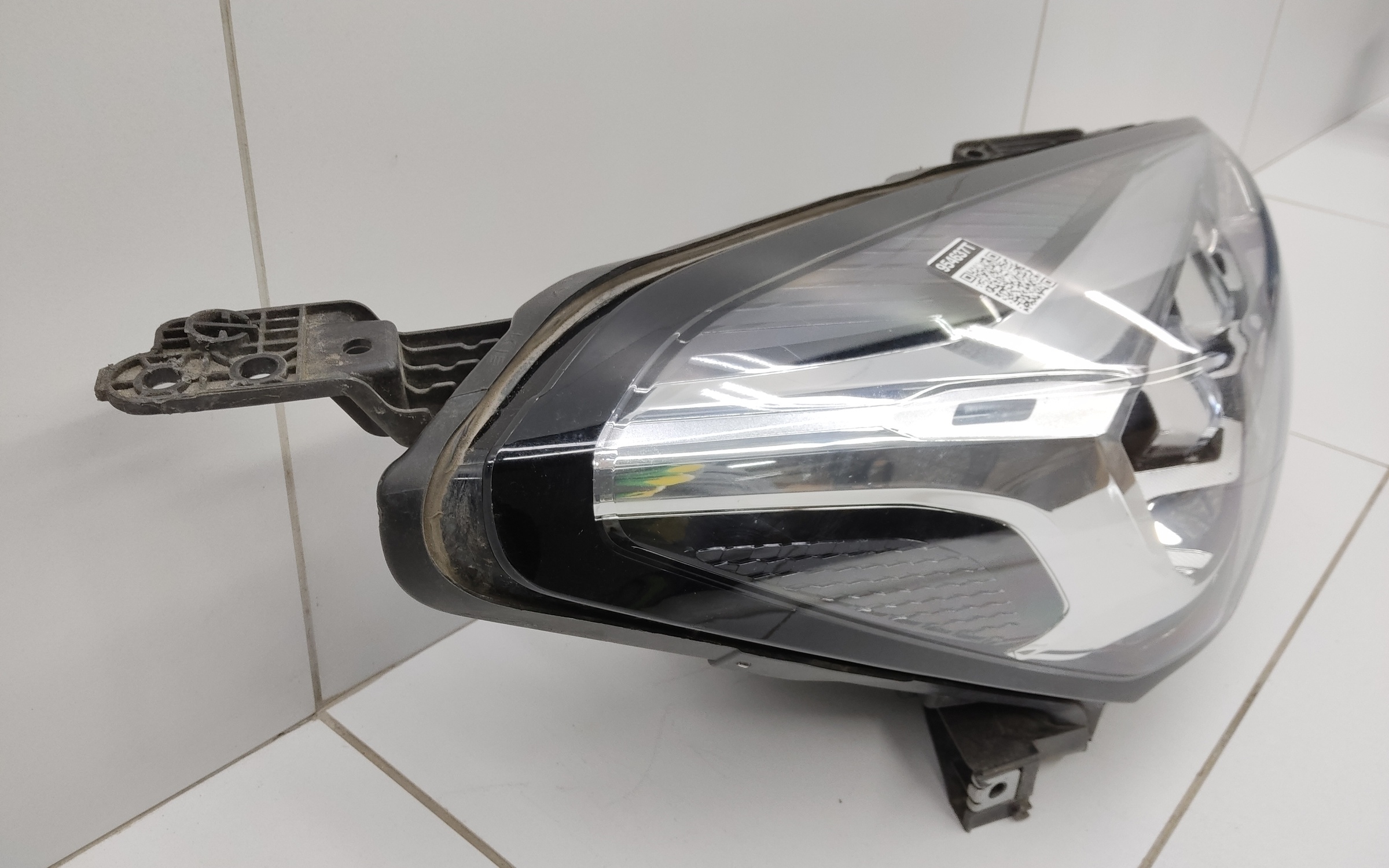 Фара передняя правая Chery Tiggo 7 Pro LED