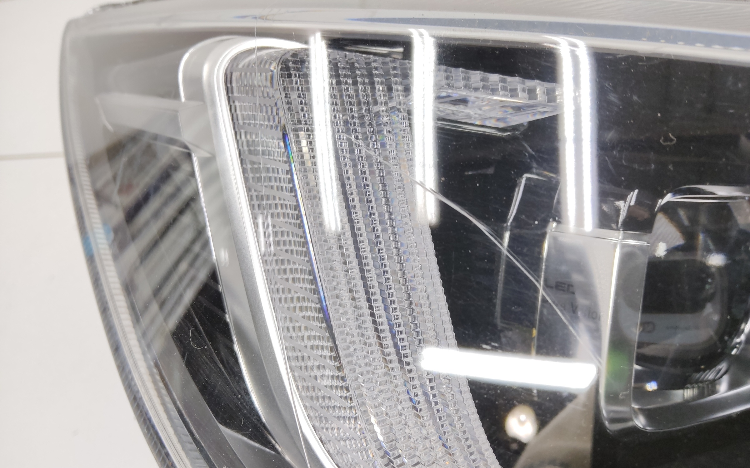 Фара передняя правая Chery Tiggo 7L LED