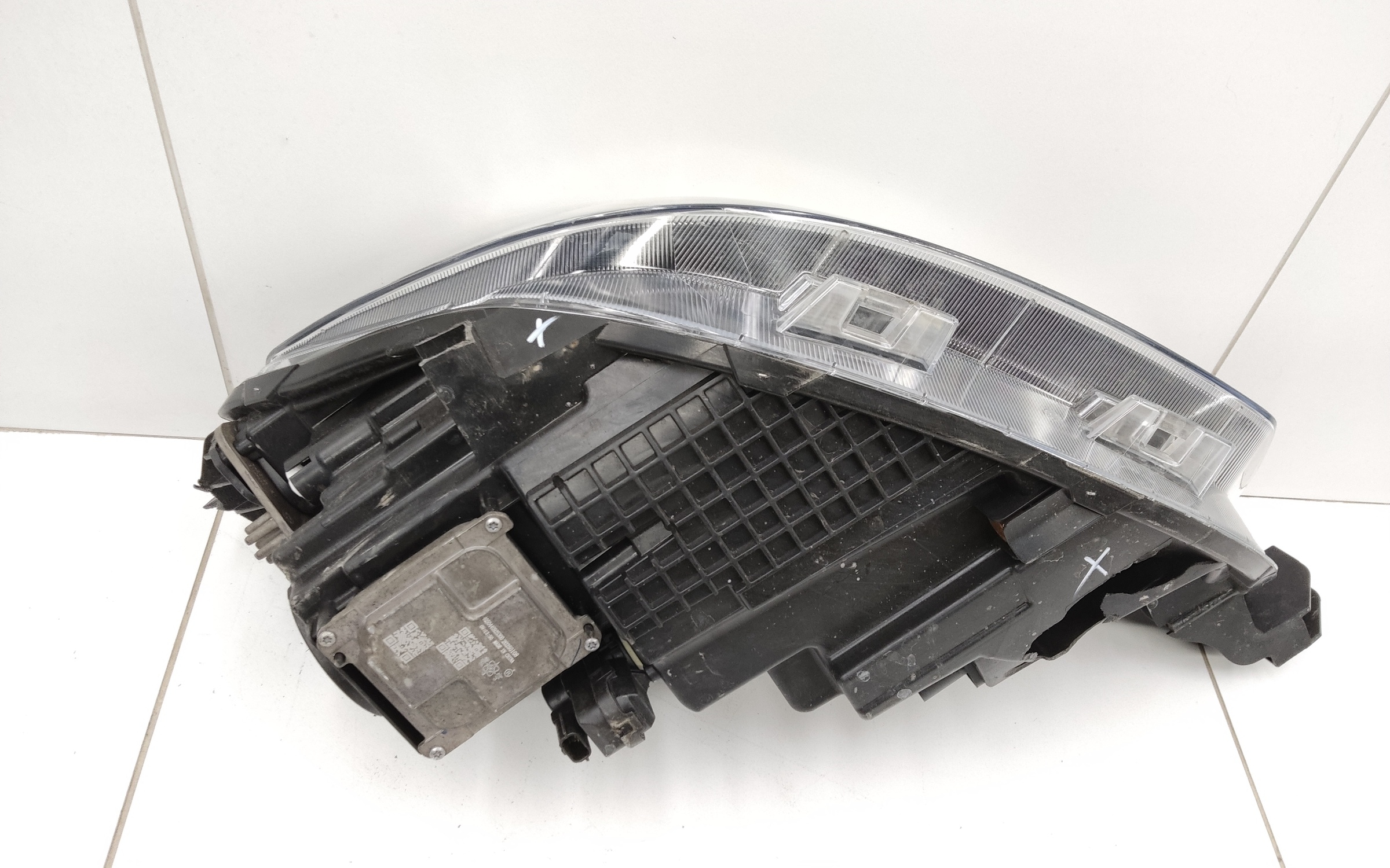 Фара передняя правая Chery Tiggo 7L LED