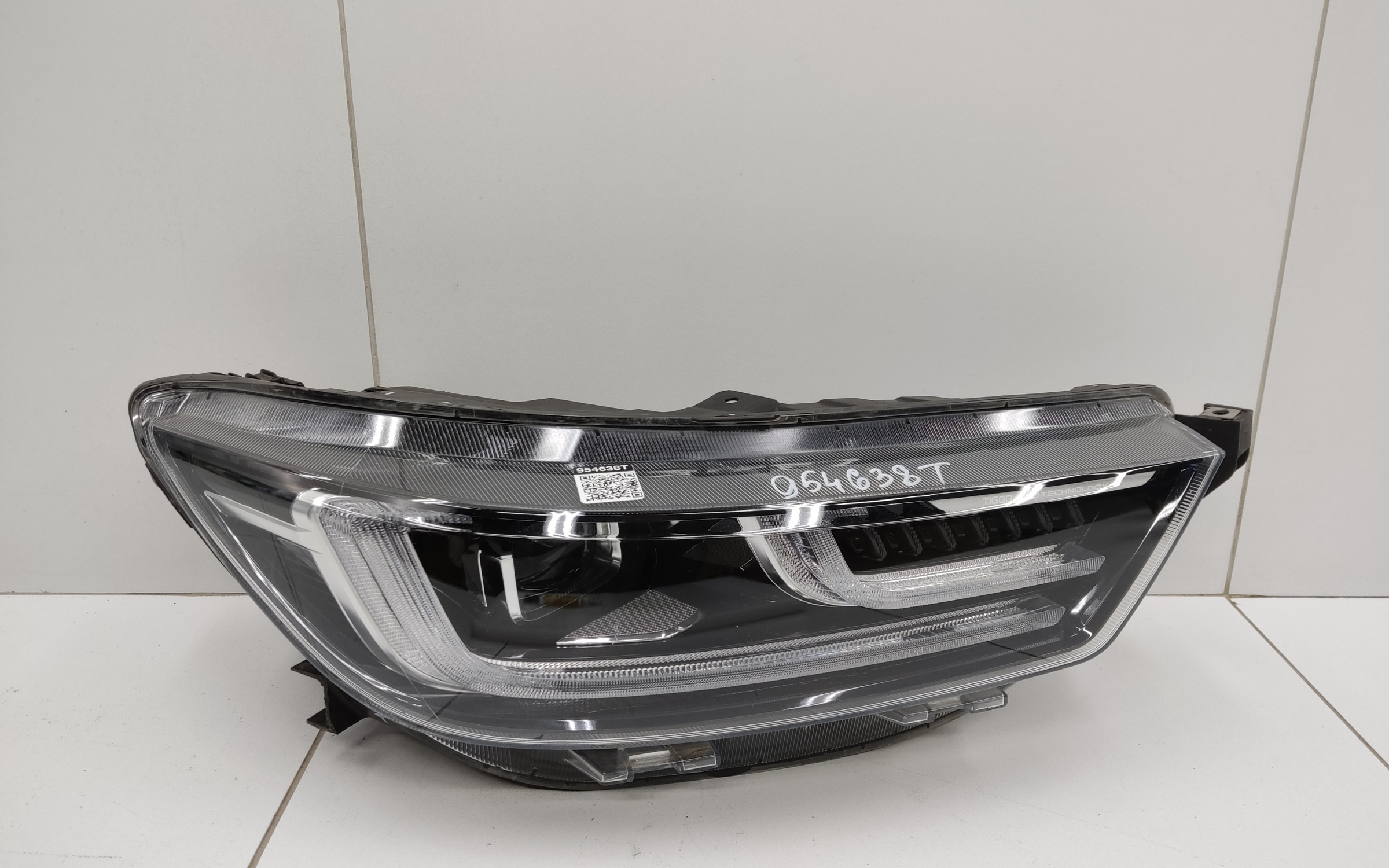 Фара передняя правая Chery Tiggo 7L LED