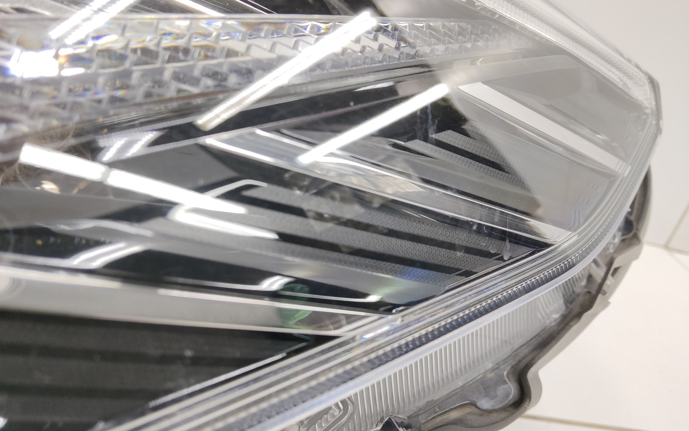 Фара передняя левая Haval Jolion LED