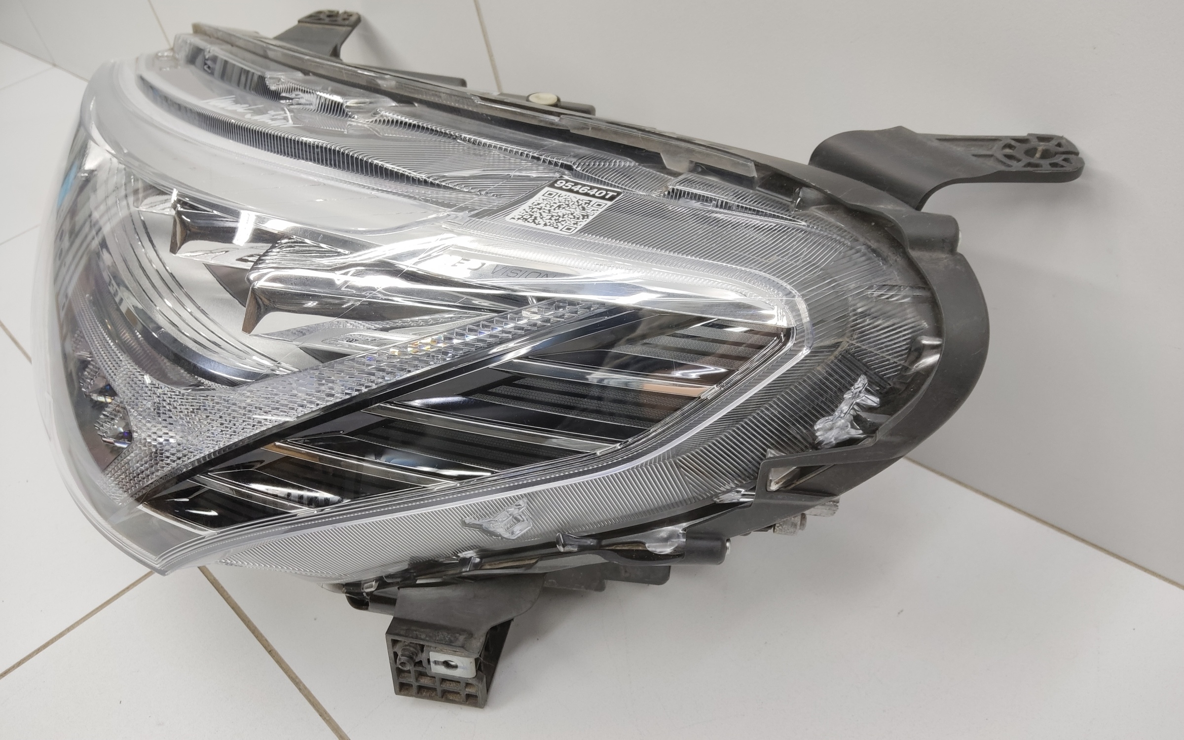 Фара передняя левая Haval Jolion LED