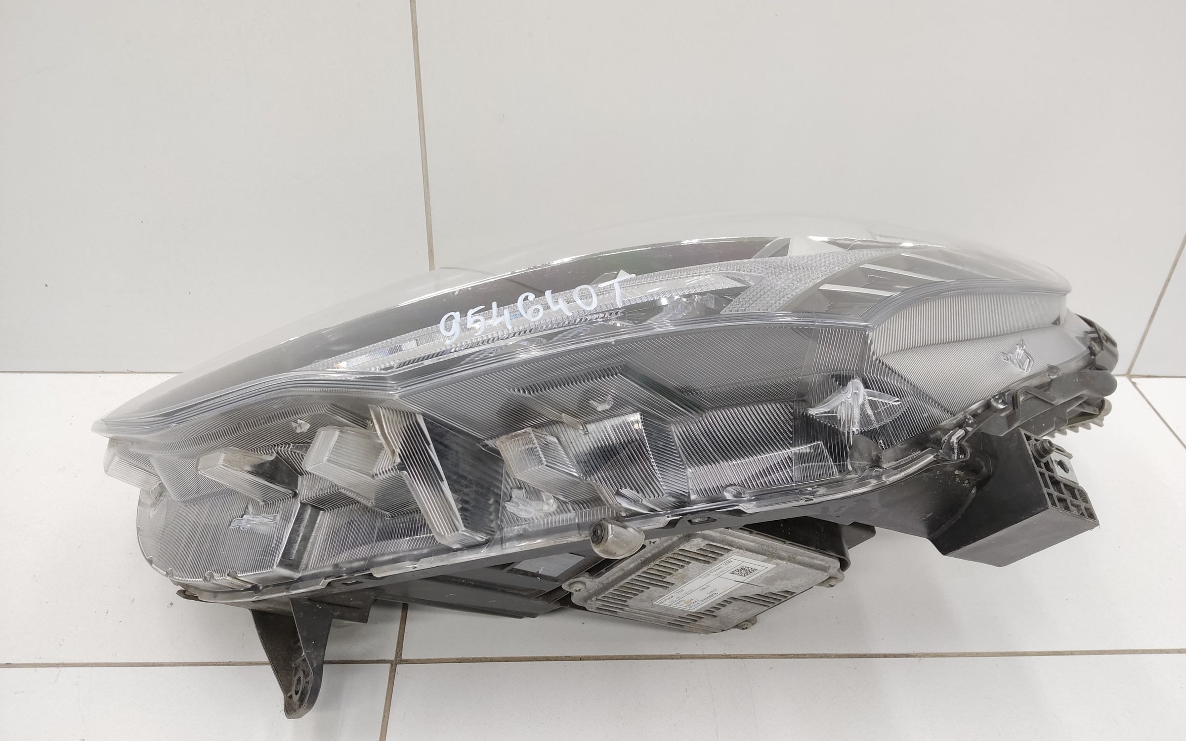 Фара передняя левая Haval Jolion LED