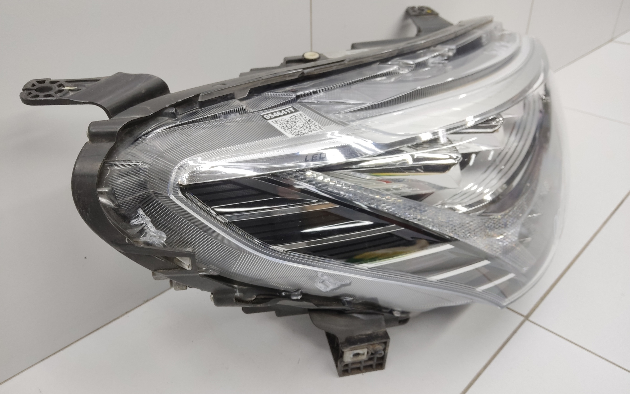 Фара передняя правая Haval Jolion LED