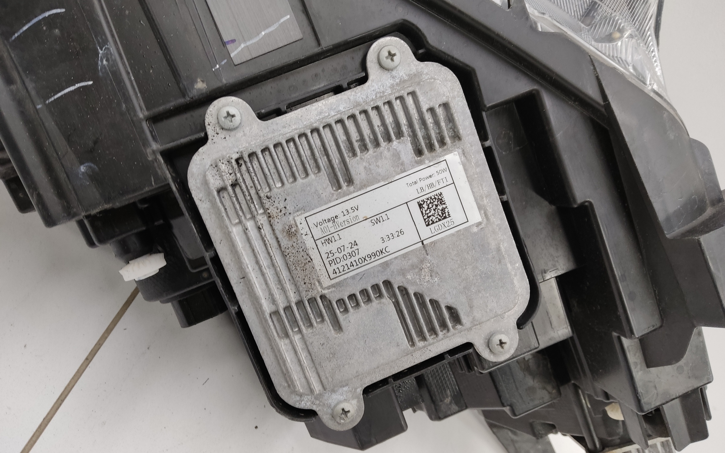 Фара передняя левая Haval Jolion LED