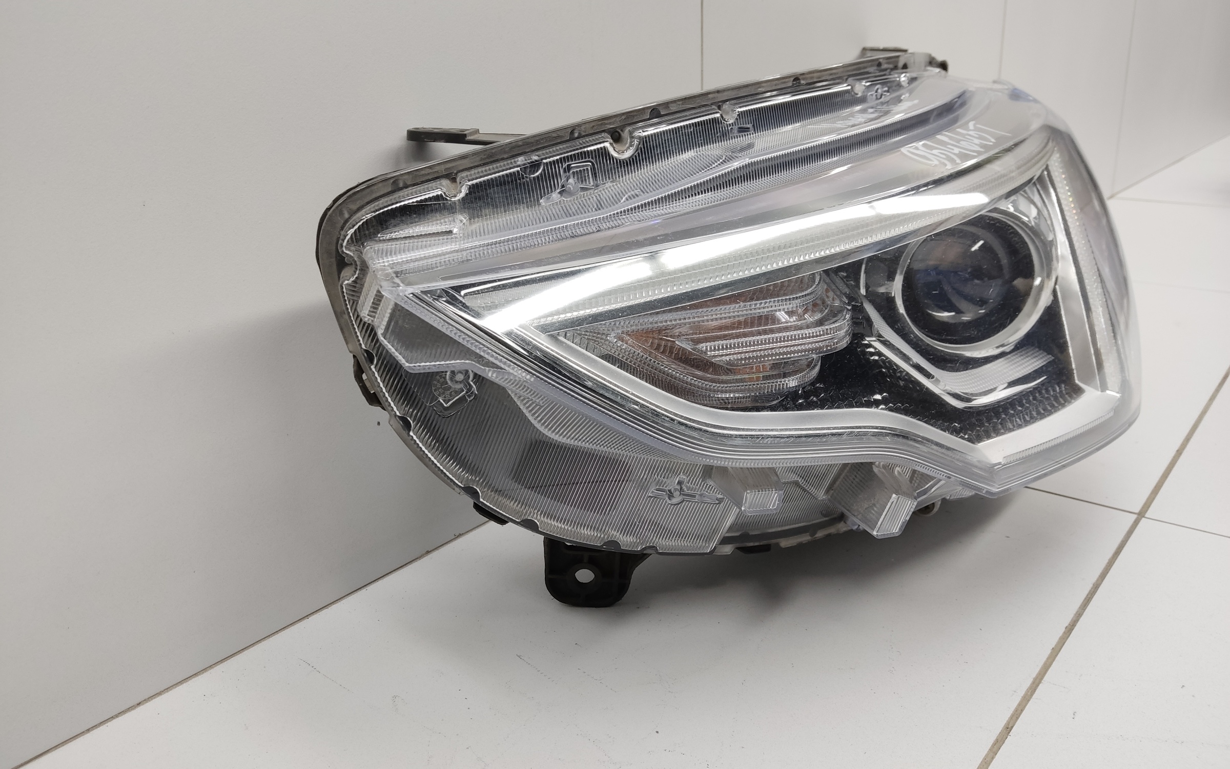 Фара передняя левая Haval Jolion галоген линза с ДХО