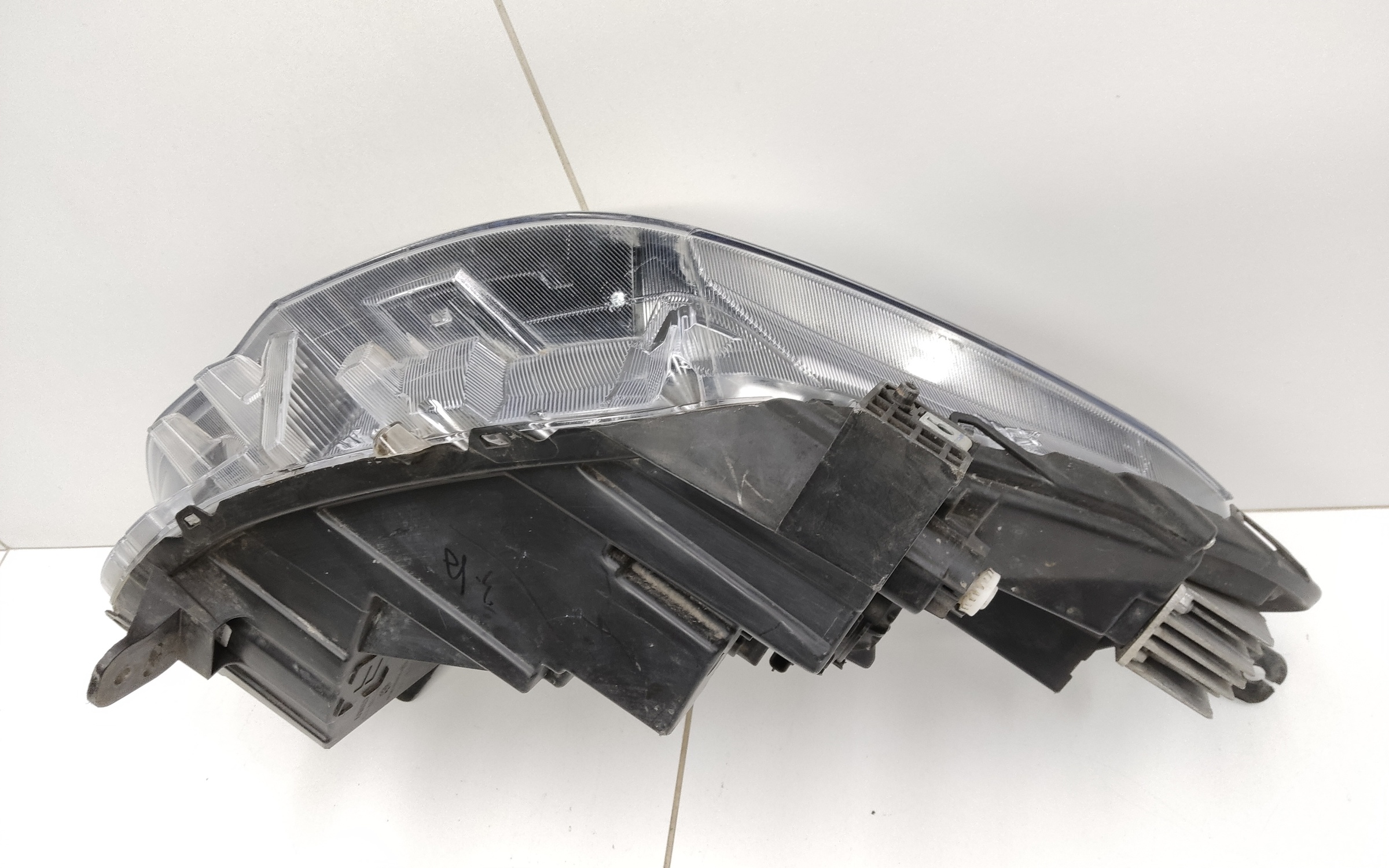 Фара передняя левая Haval Jolion галоген линза с ДХО