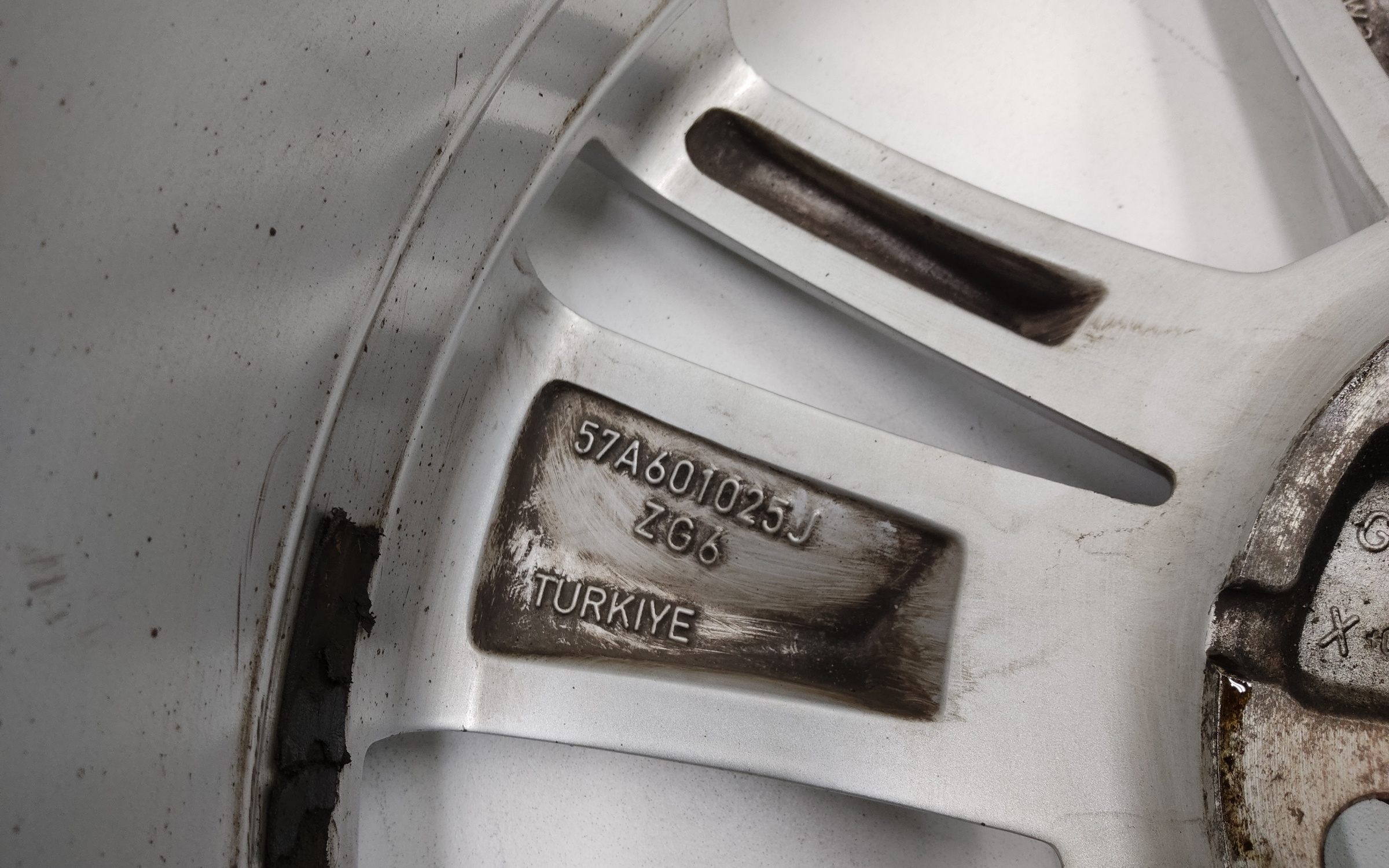 Диск колеса литой Skoda Karoq R17