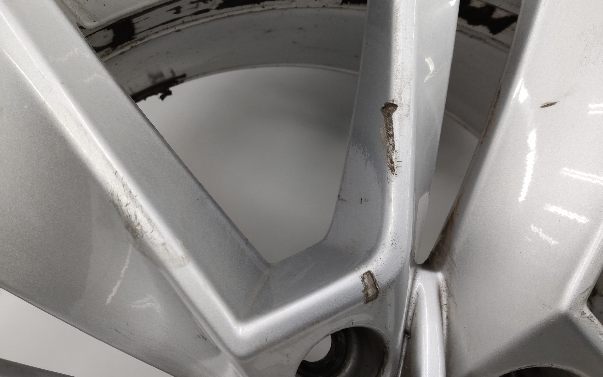 Диск колеса литой Skoda Karoq R17