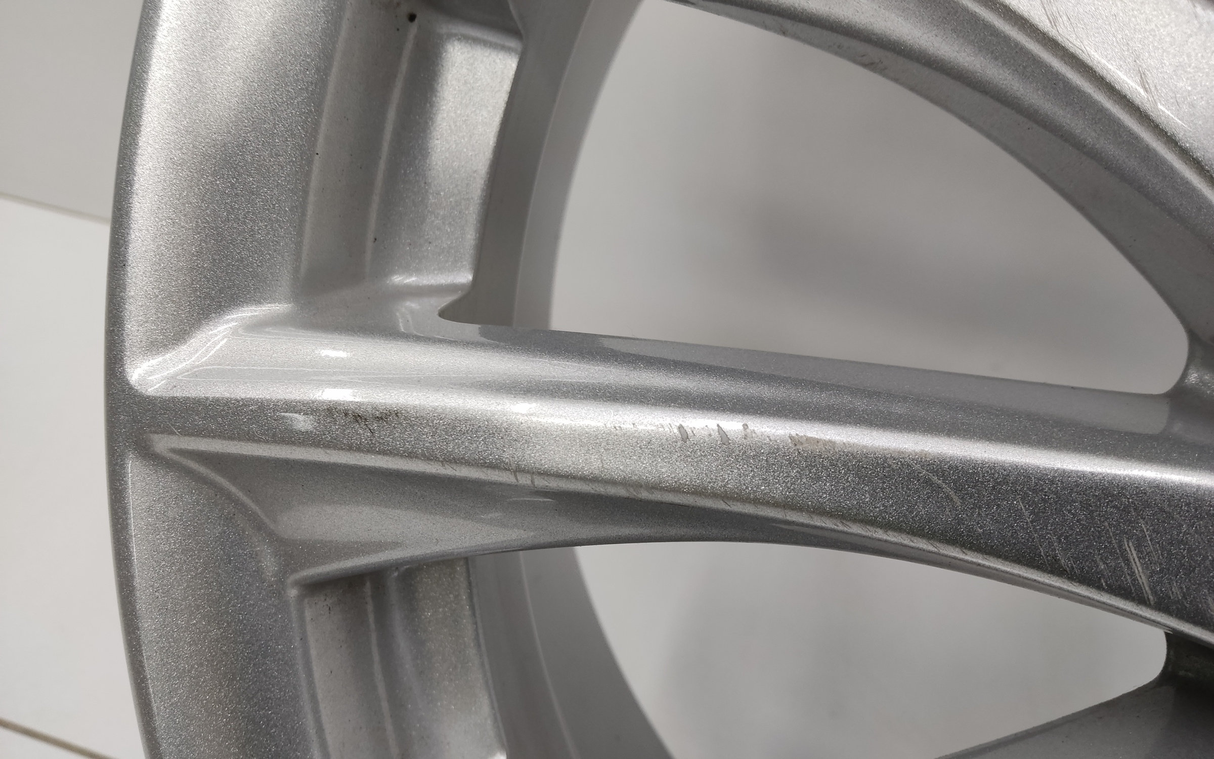 Диск колеса литой Haval Jolion R18 серебристый