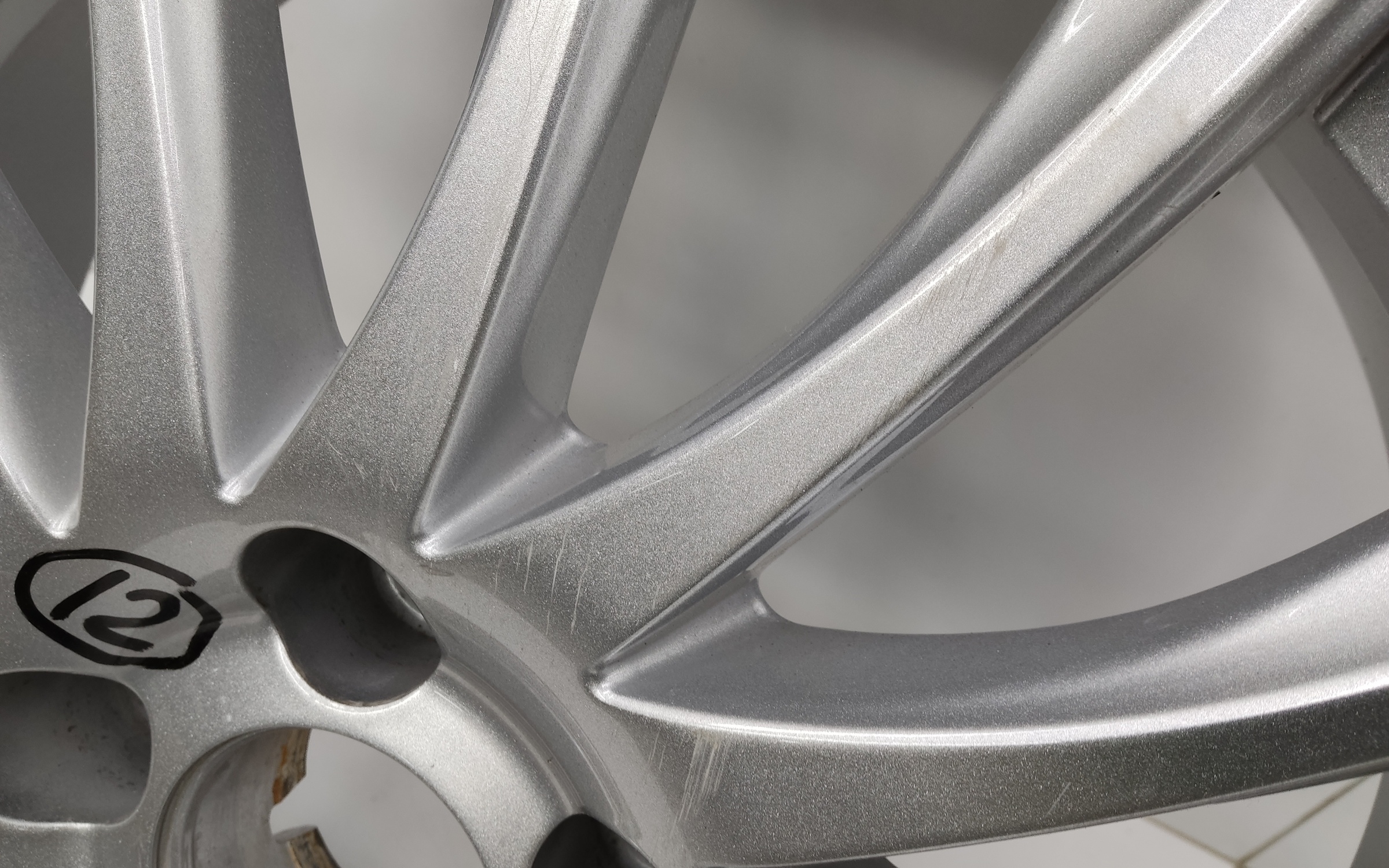 Диск колеса литой Haval Jolion R18 серебристый