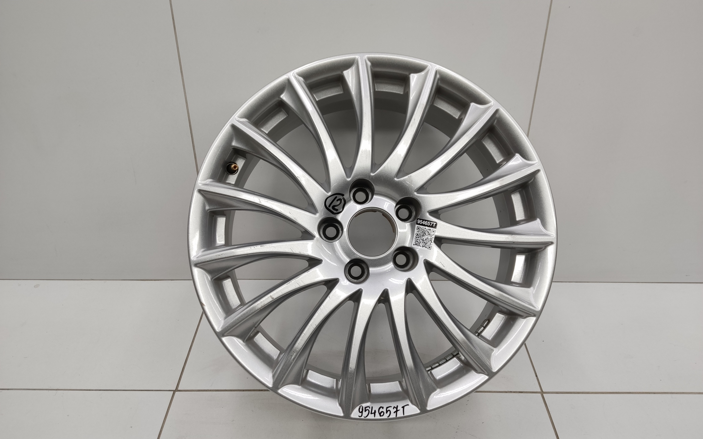 Диск колеса литой Haval Jolion R18 серебристый