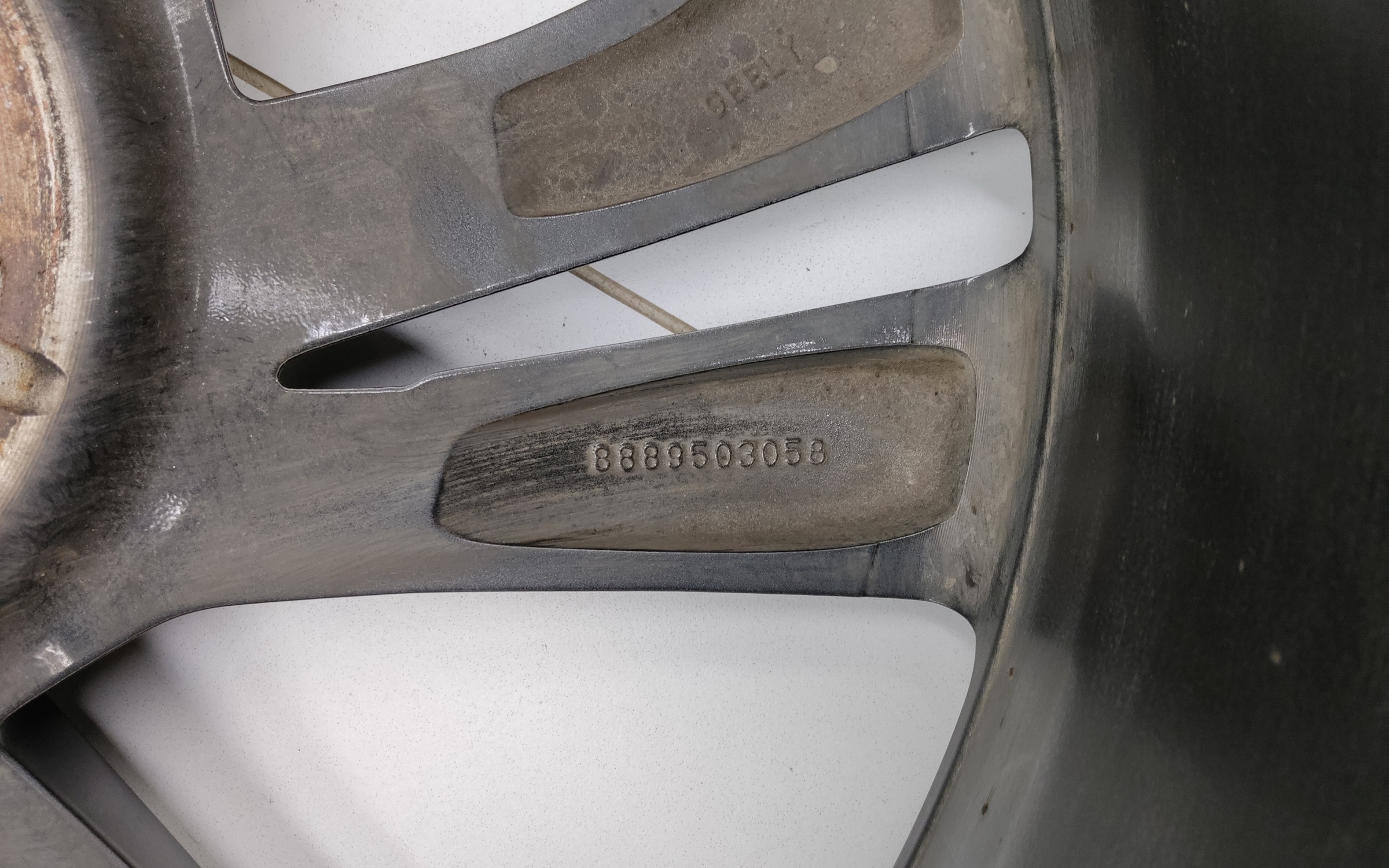 Диск колеса литой Geely Monjaro R20