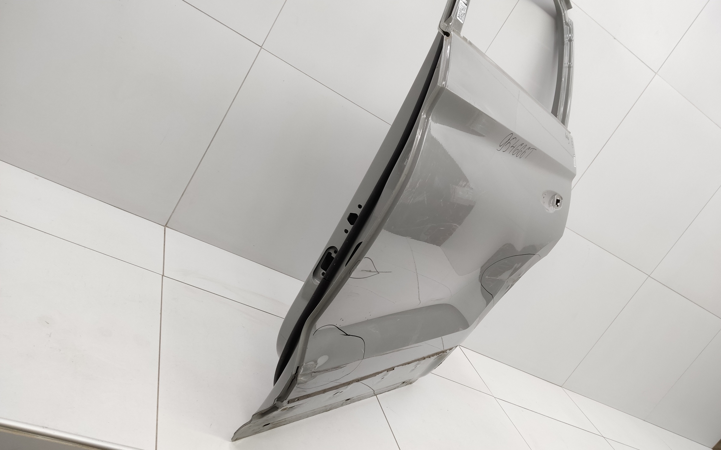 Дверь задняя левая Skoda Kodiaq