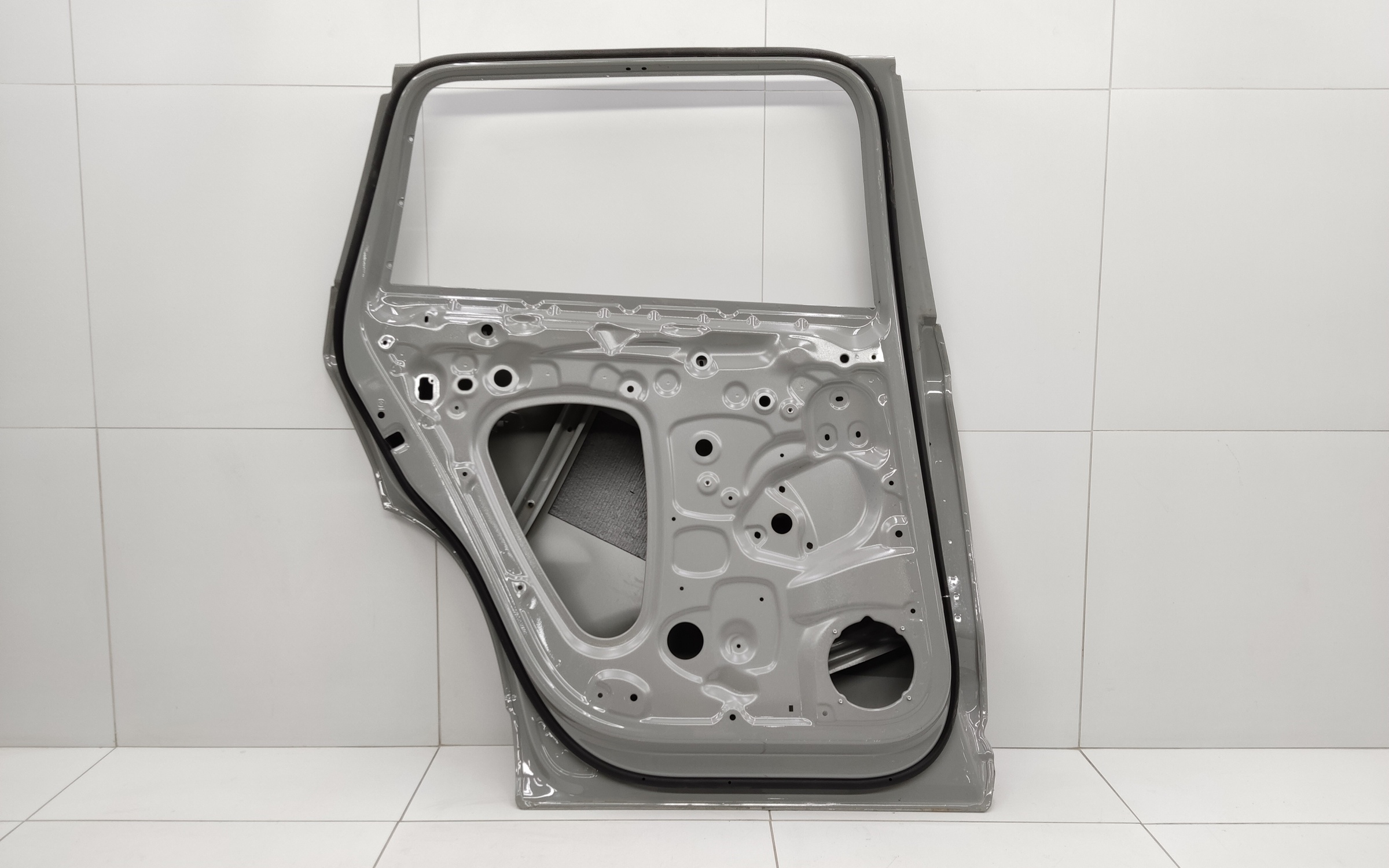 Дверь задняя левая Skoda Kodiaq