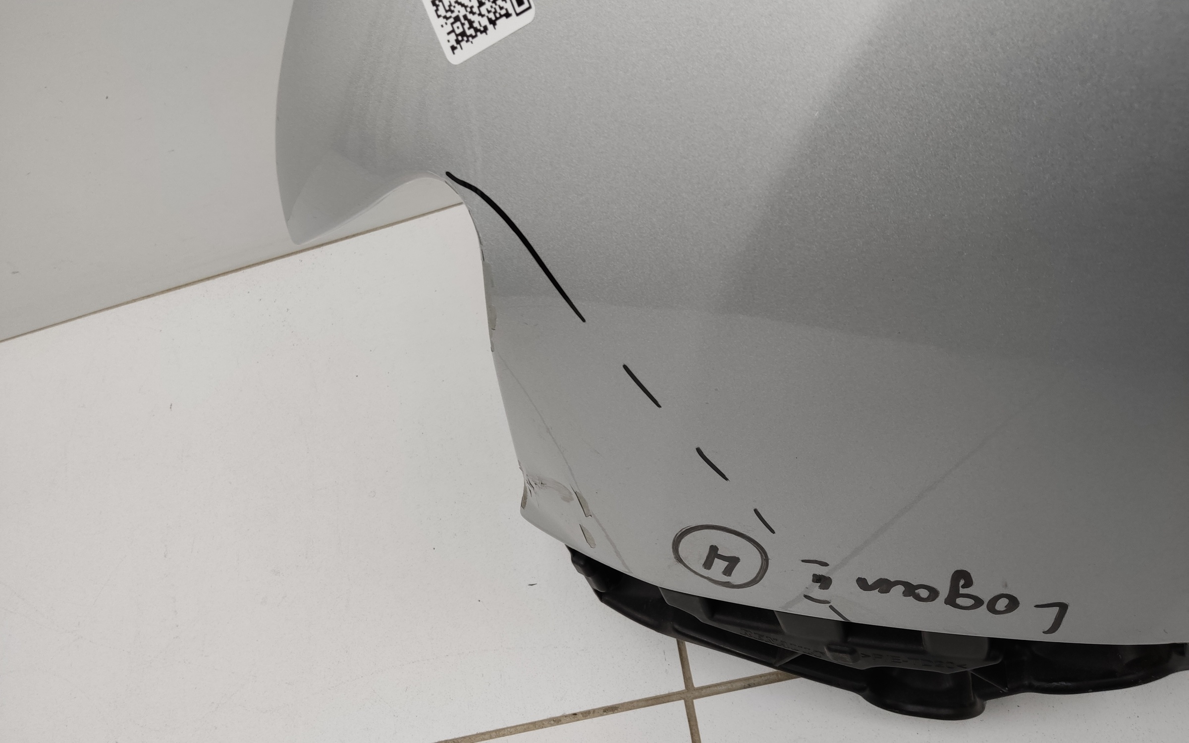 Крыло переднее левое Renault Logan 2 под повторитель