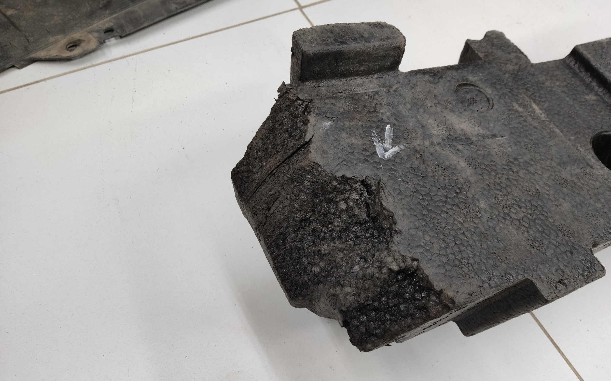 Бампер передний Nissan Qashqai 2 Restail