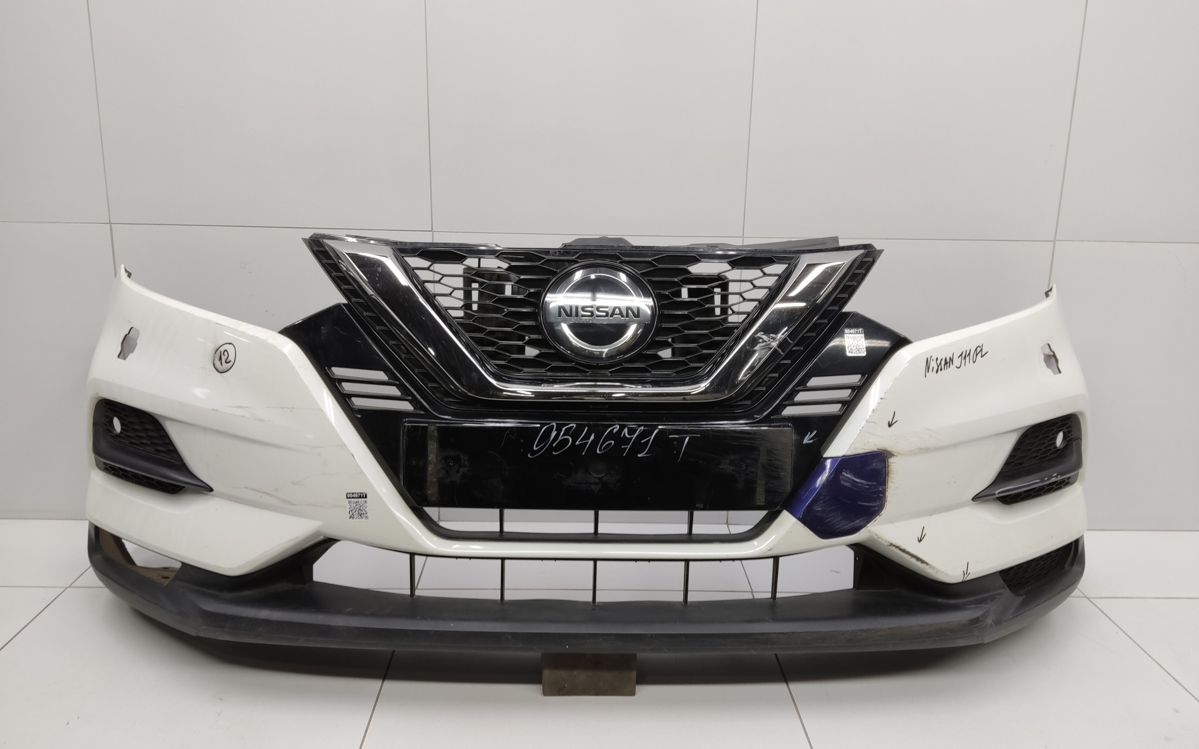 Бампер передний Nissan Qashqai 2 Restail