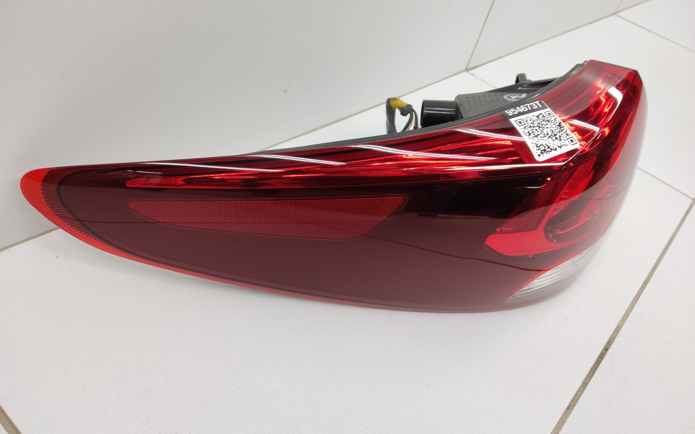 Фонарь задний левый наружный Kia Rio 4 X-Line