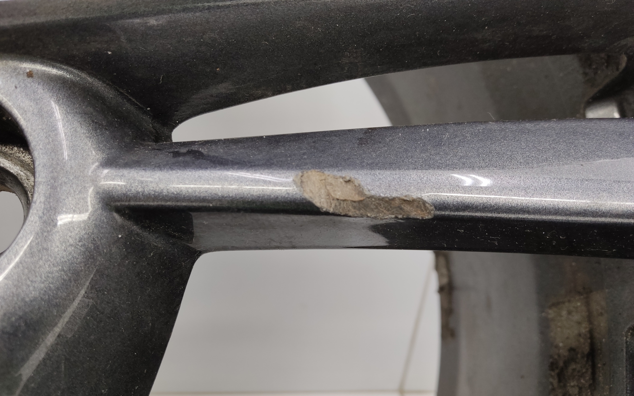 Диск колеса литой Geely Coolray Restail R18 тёмно-серый