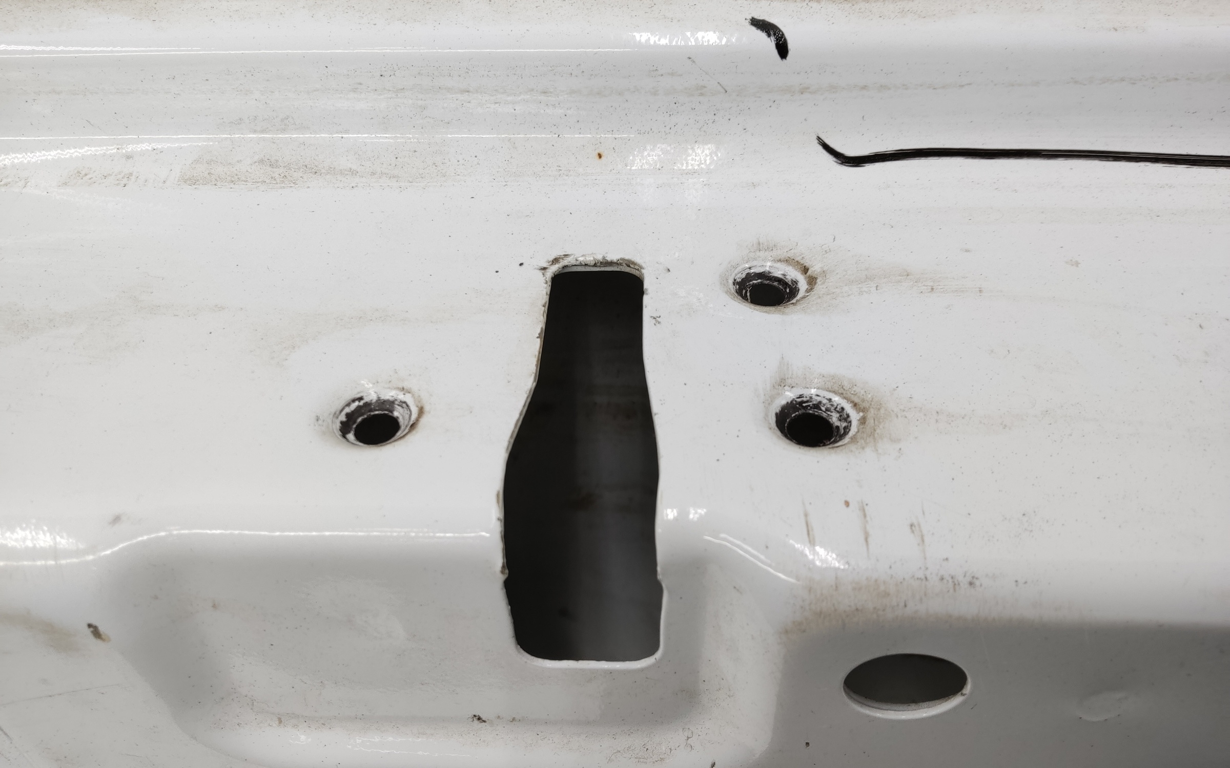 Дверь задняя правая распашная глухая Sollers Atlant 190см