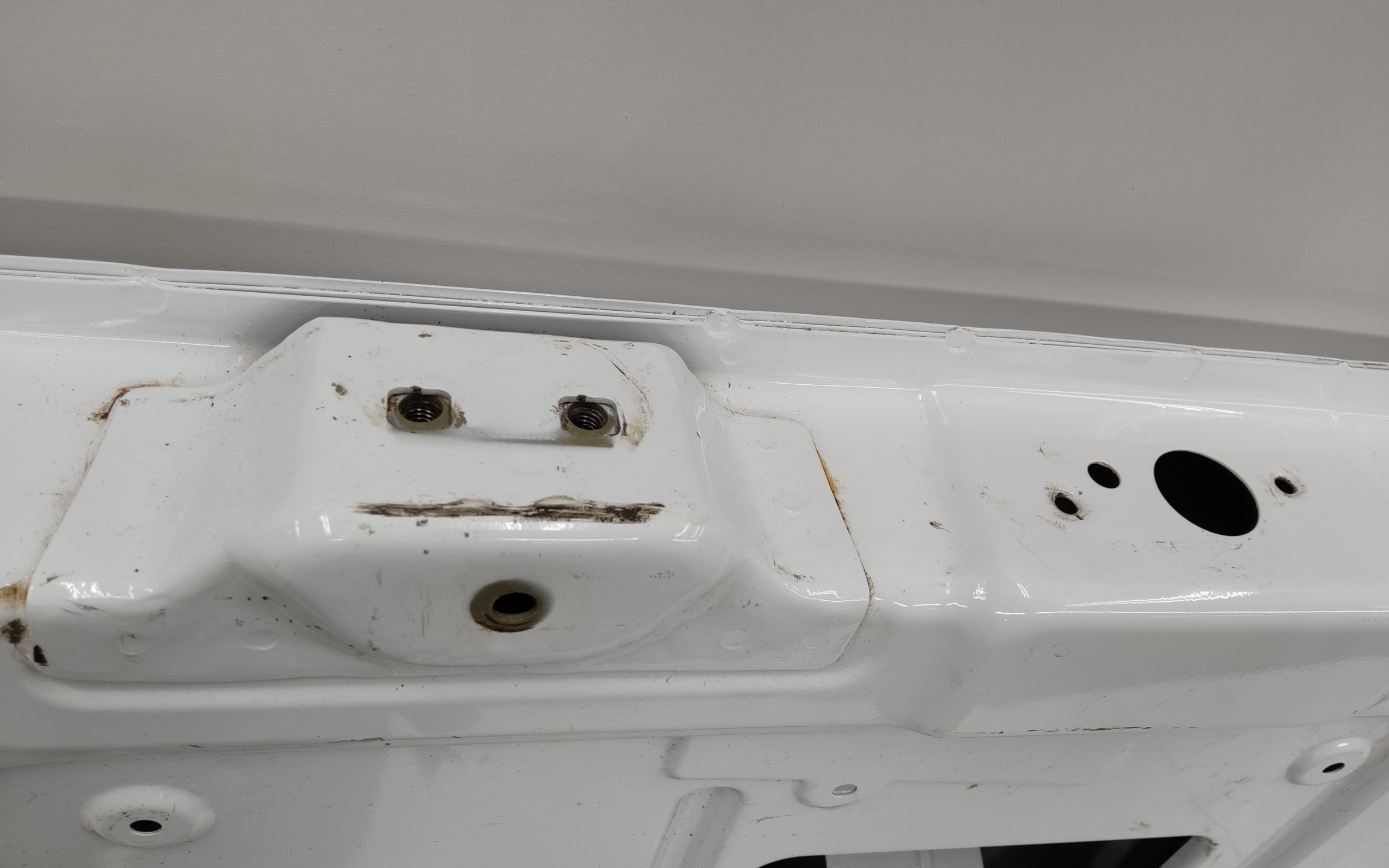 Дверь задняя левая распашная глухая Sollers Atlant 190см