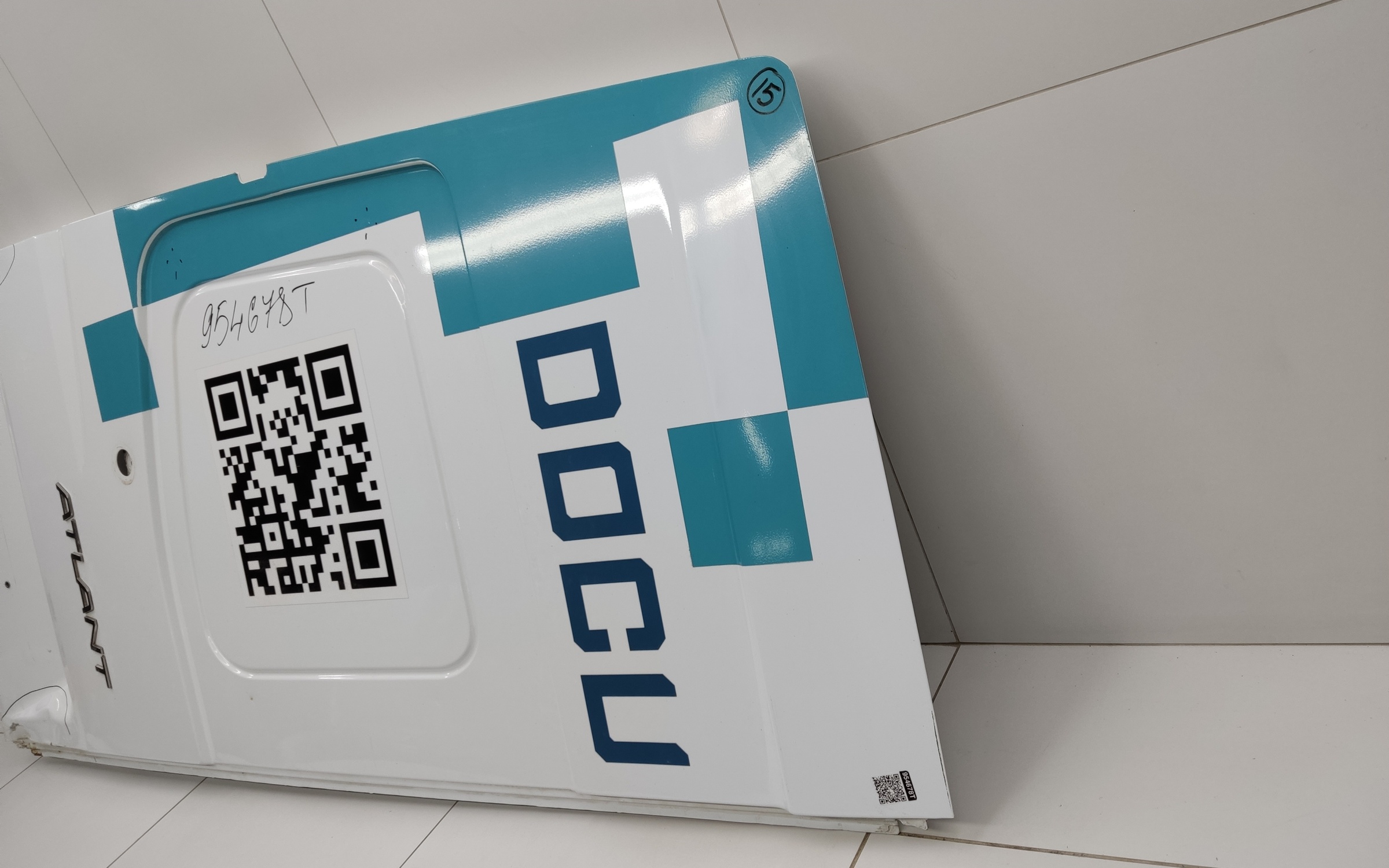 Дверь задняя левая распашная глухая Sollers Atlant 190см