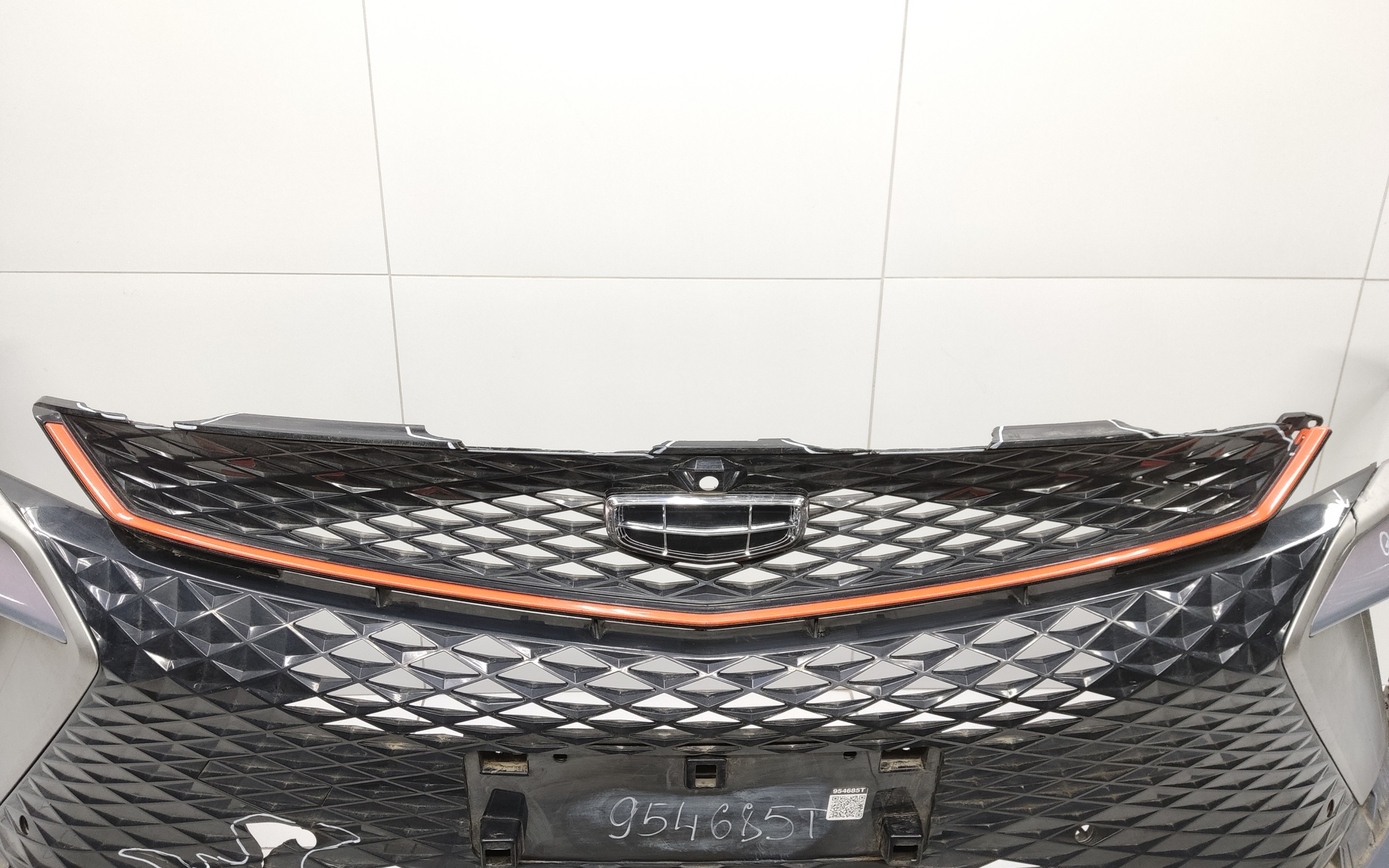 Бампер передний Geely Coolray 1 Restail