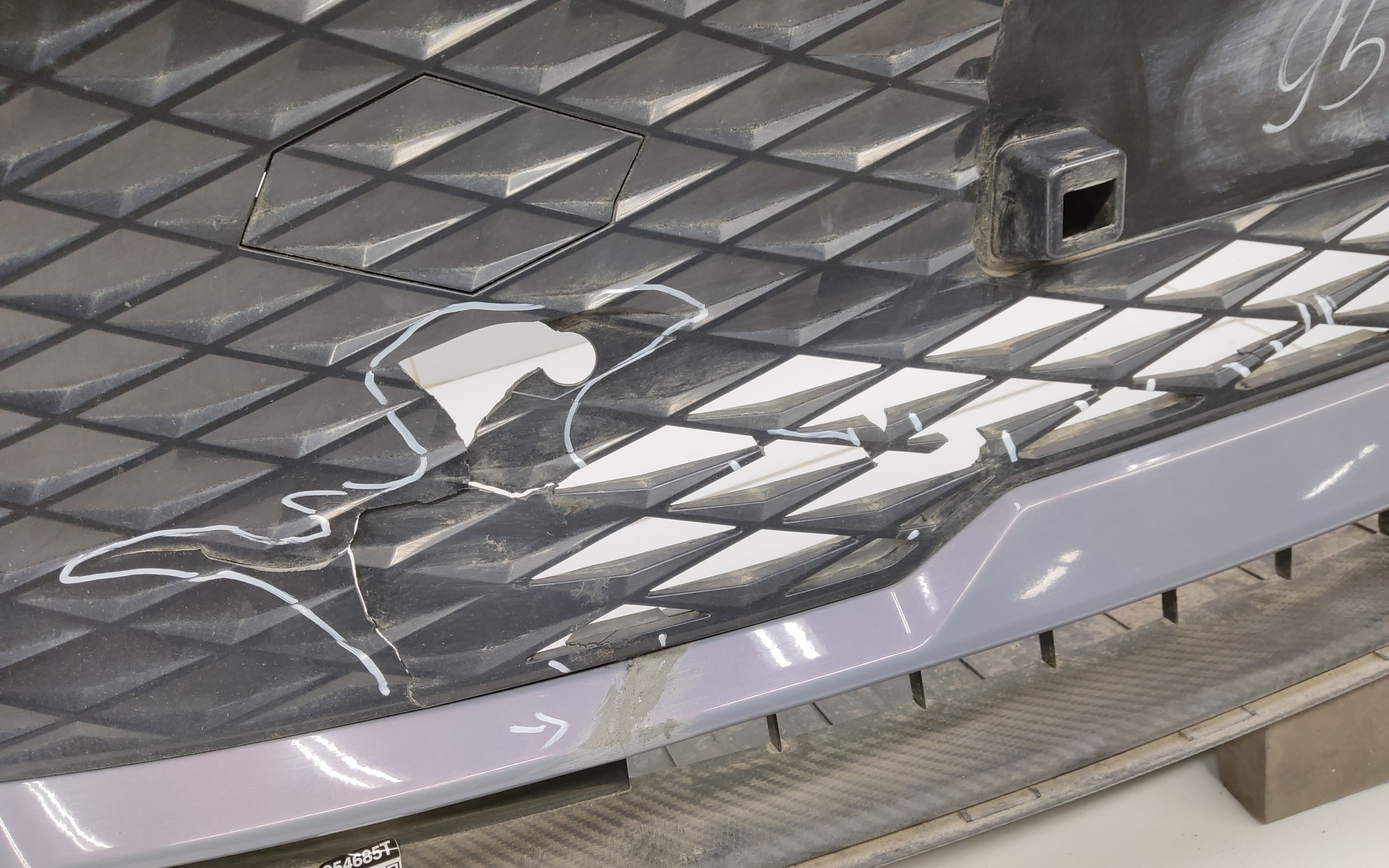 Бампер передний Geely Coolray 1 Restail