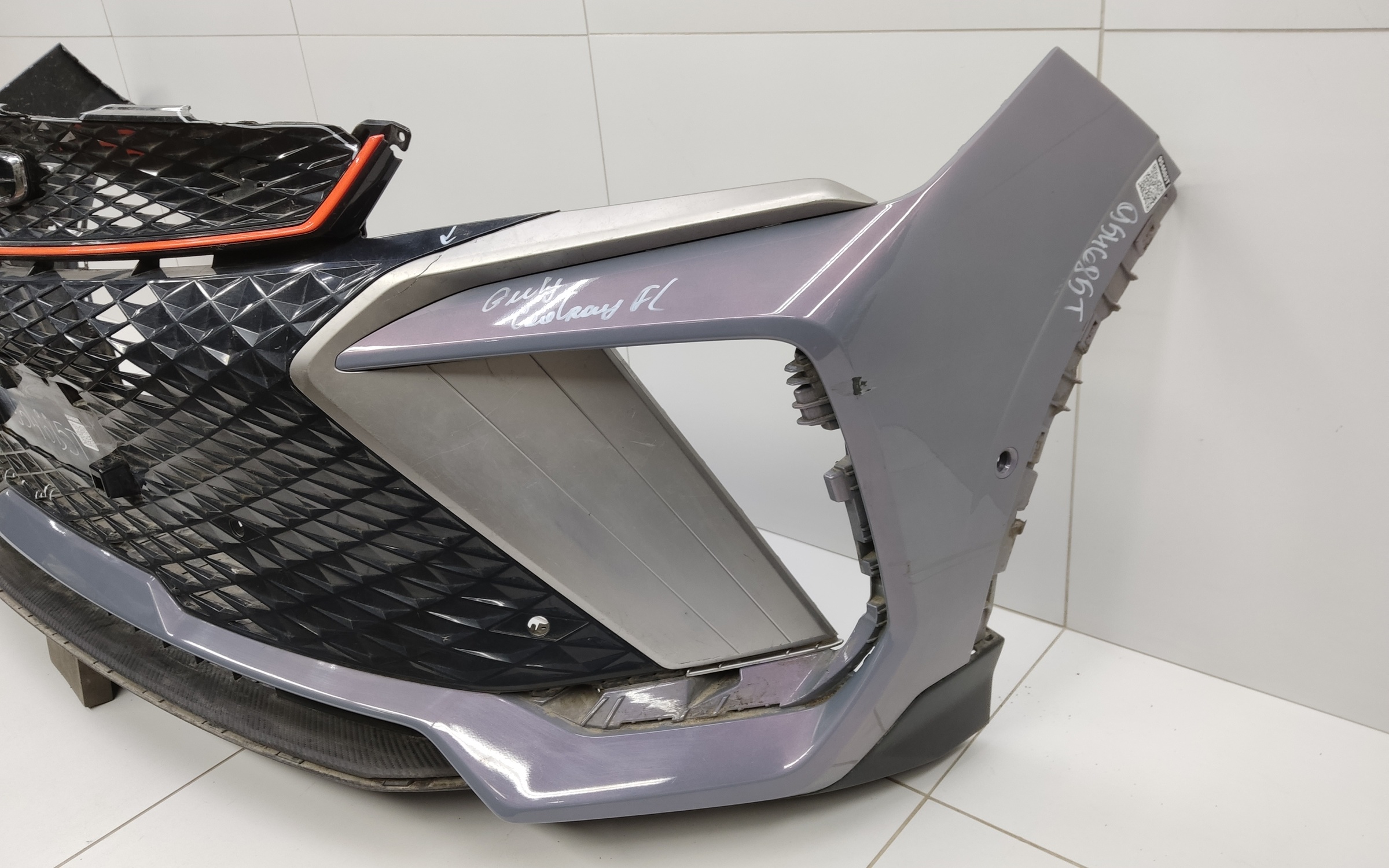 Бампер передний Geely Coolray 1 Restail