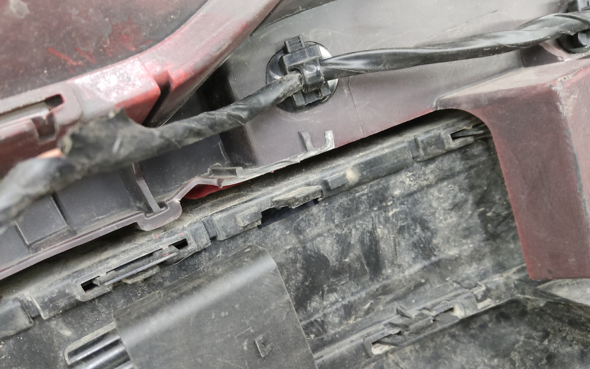 Бампер задний верхняя часть Geely Coolray 1 Restail