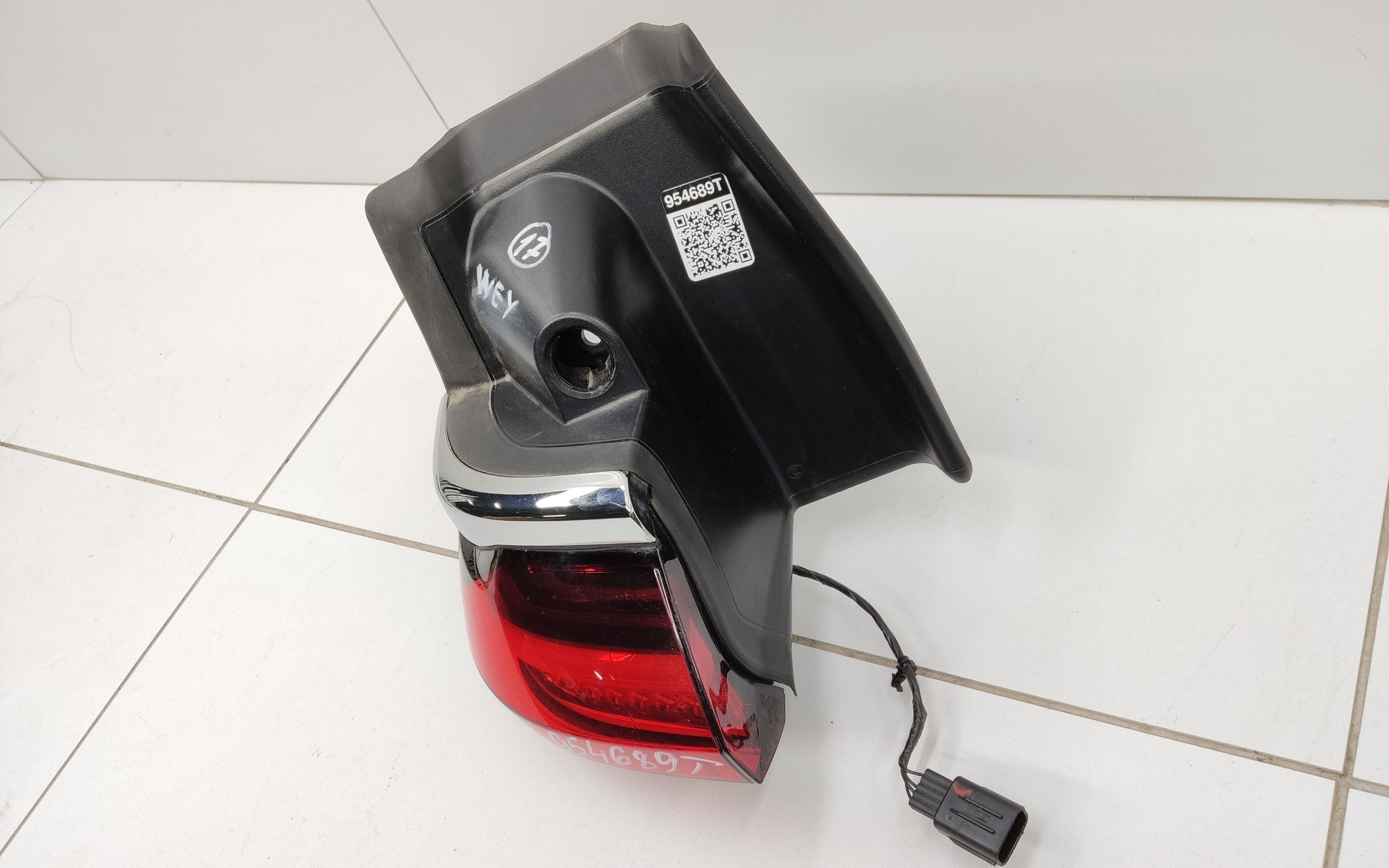 Фонарь задний левый наружный Wey 80 LED