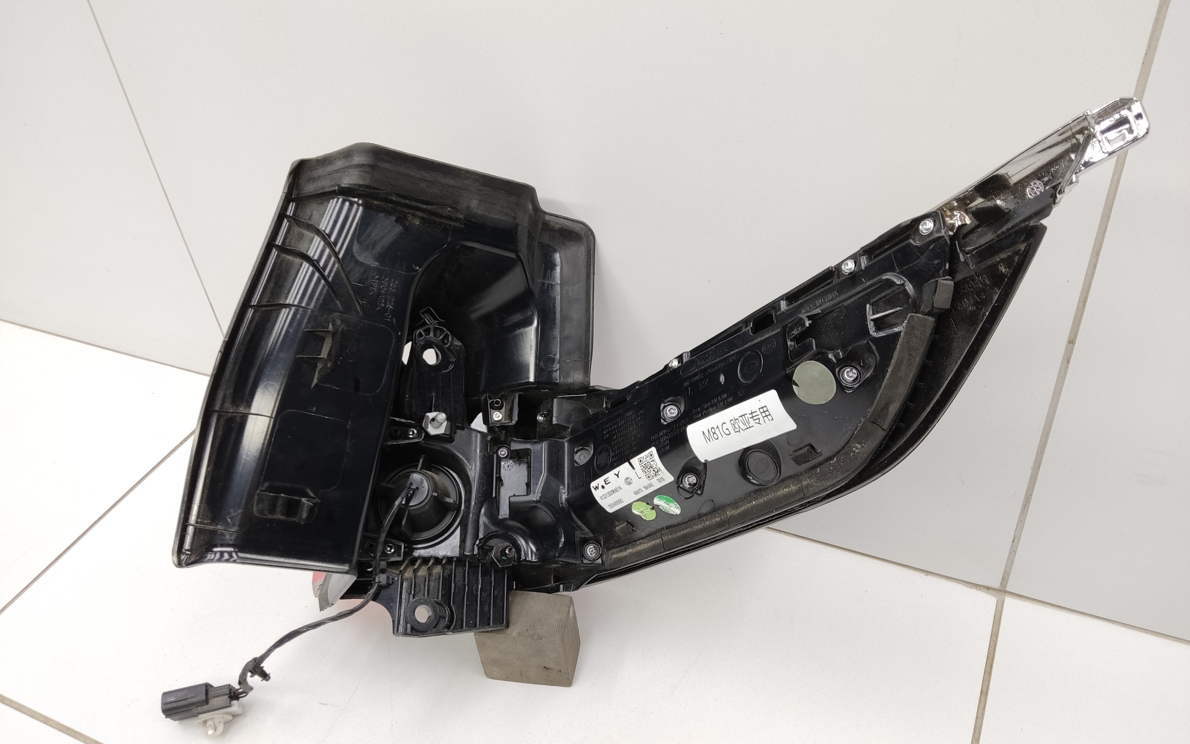 Фонарь задний левый наружный Wey 80 LED