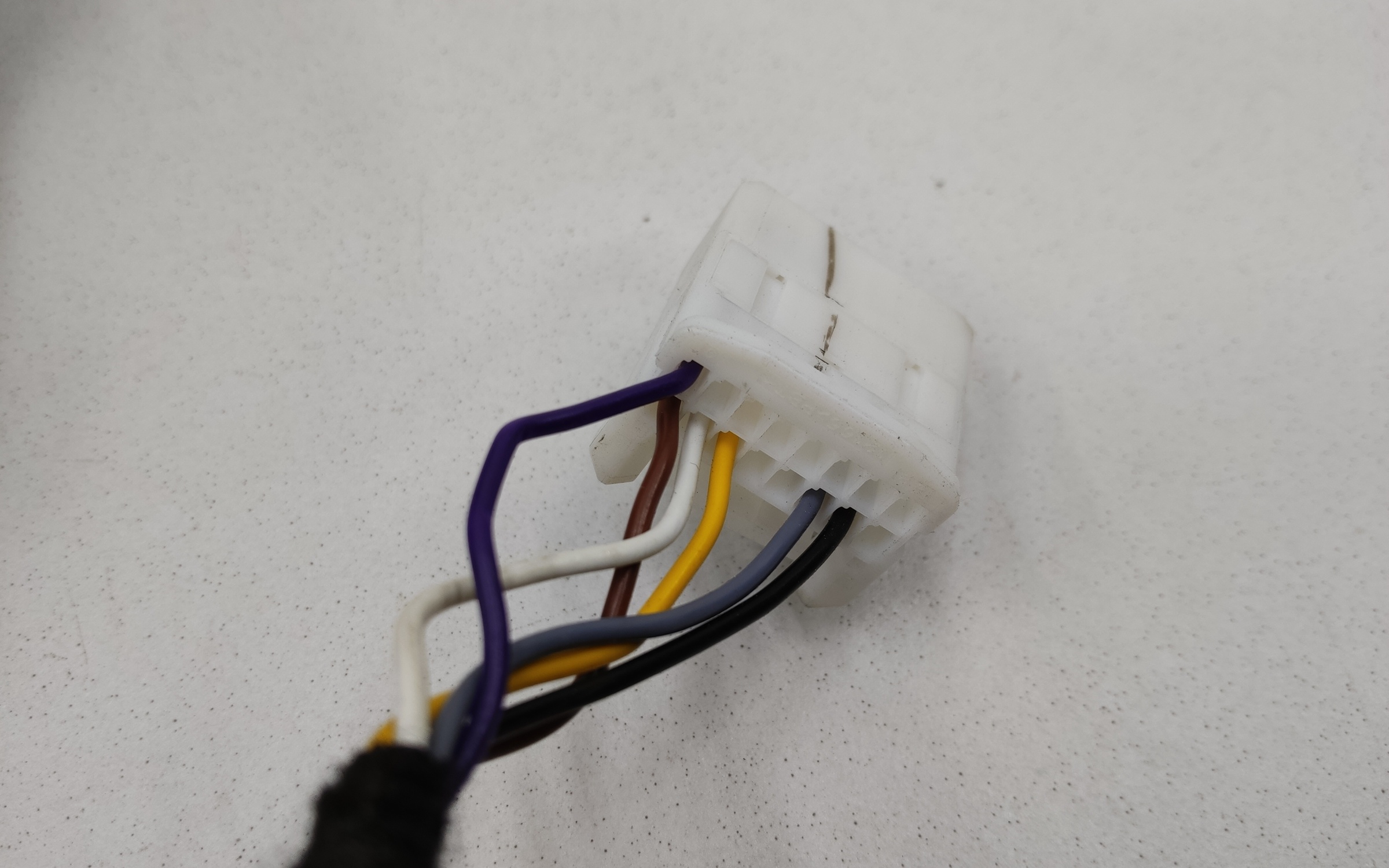 Зеркало правое Haval Jolion 6 контактов