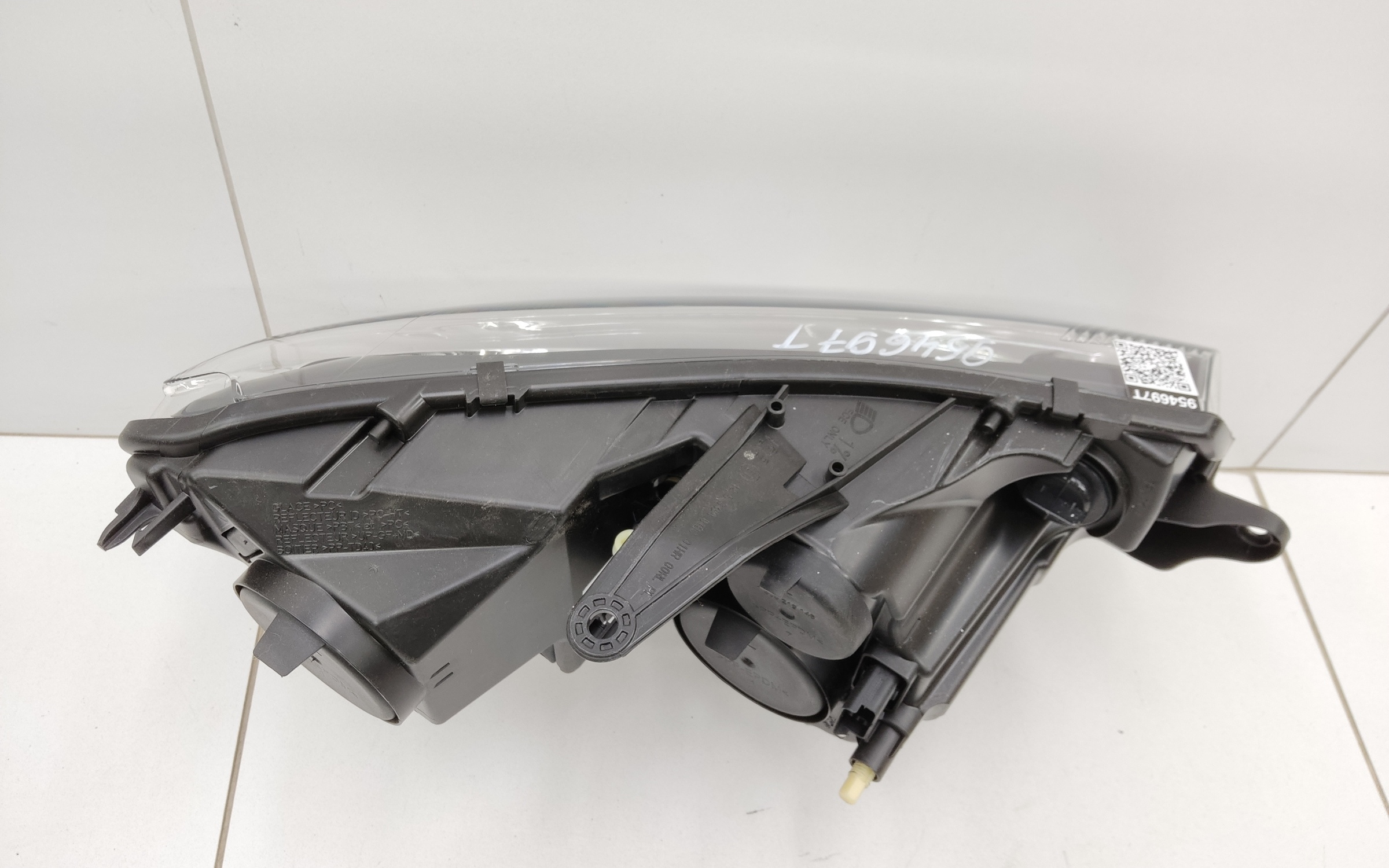 Фара передняя левая Renault Logan 2