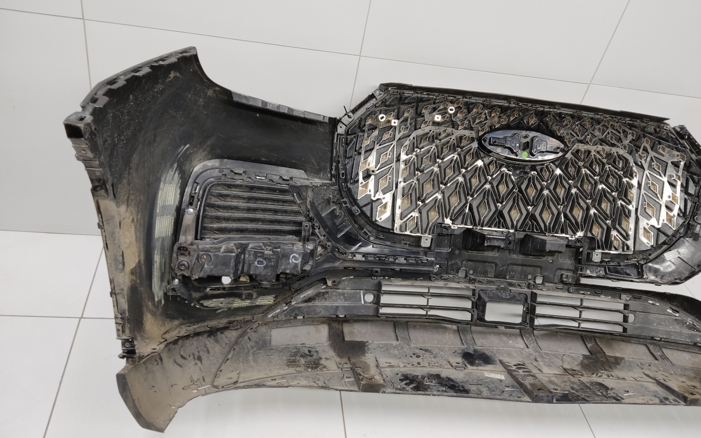 Бампер передний Chery Tiggo 8 Pro Max