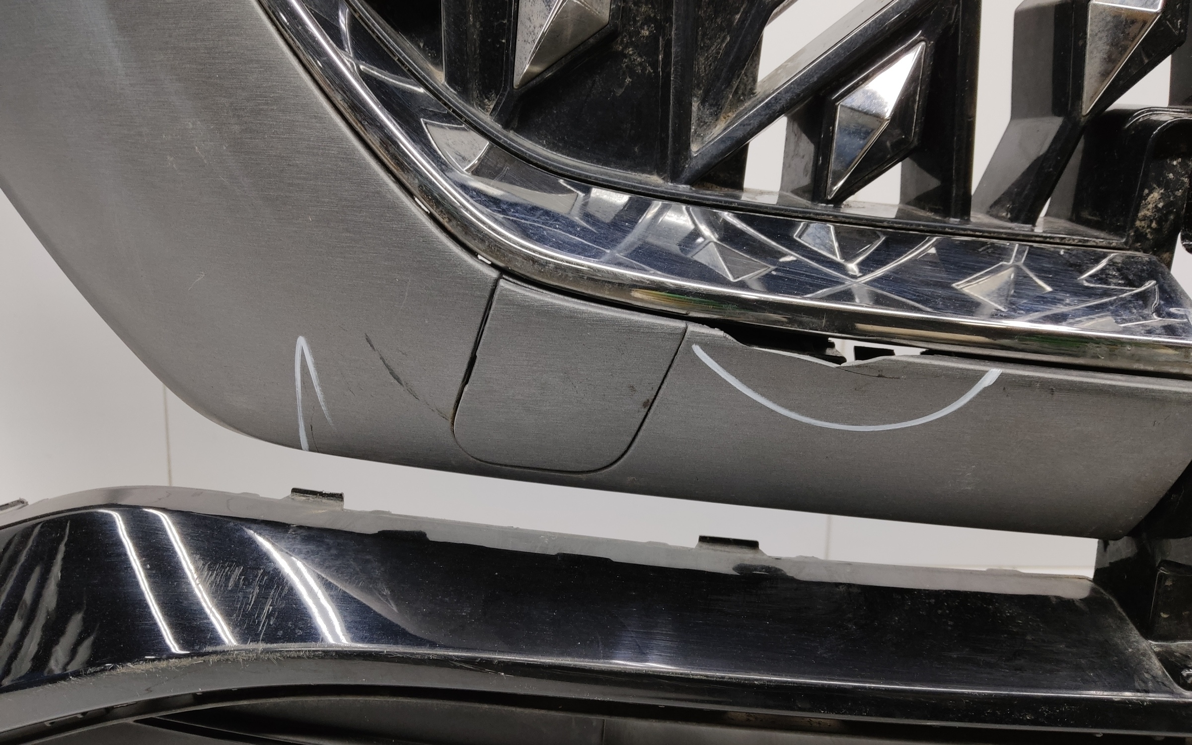 Бампер передний Chery Tiggo 8 Pro Max