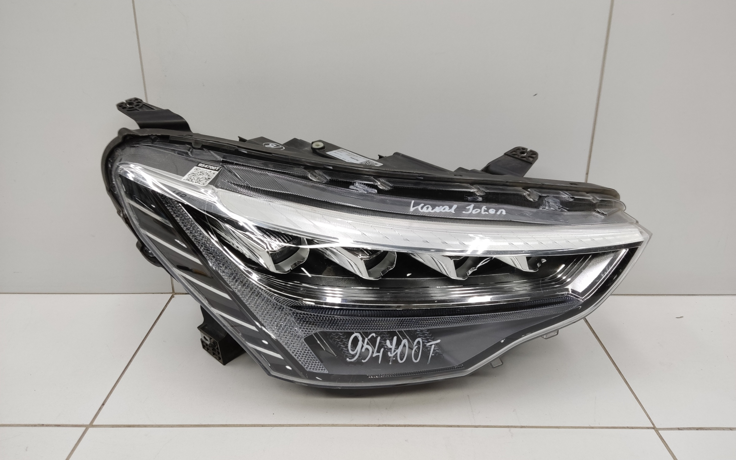 Фара передняя правая Haval Jolion LED