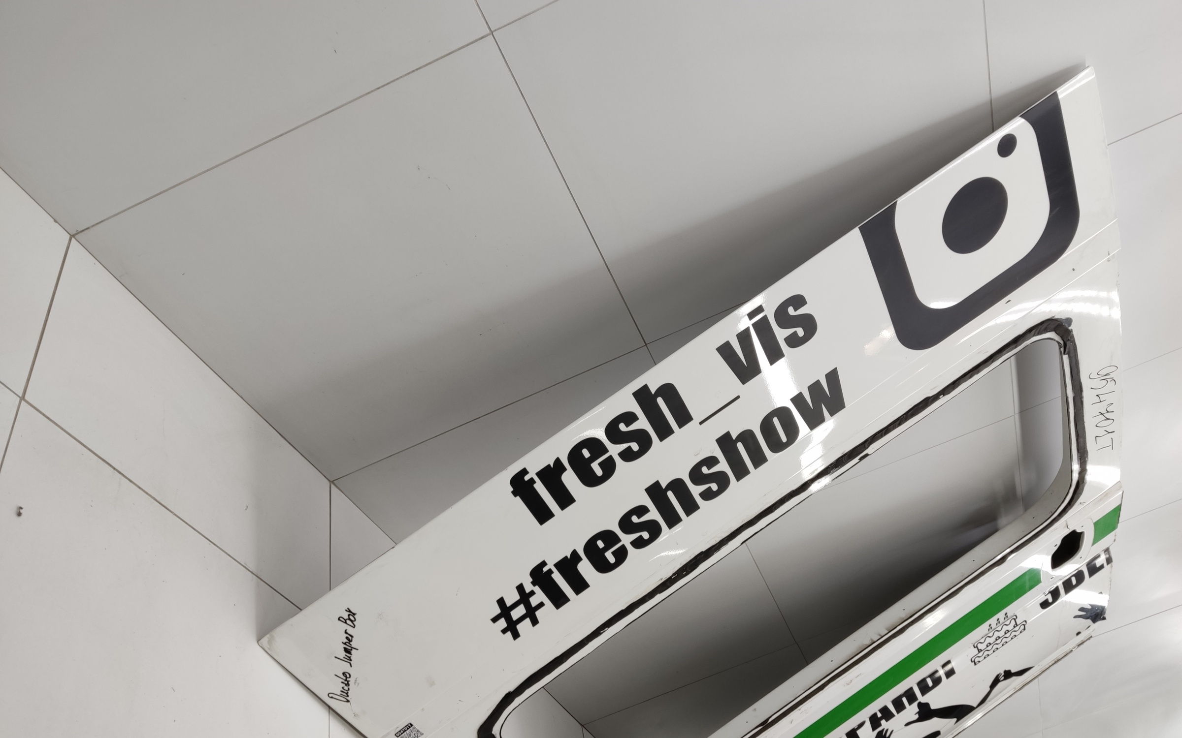 Дверь правая сдвижная под стекло Peugeot Boxer 3 Restail 196 см