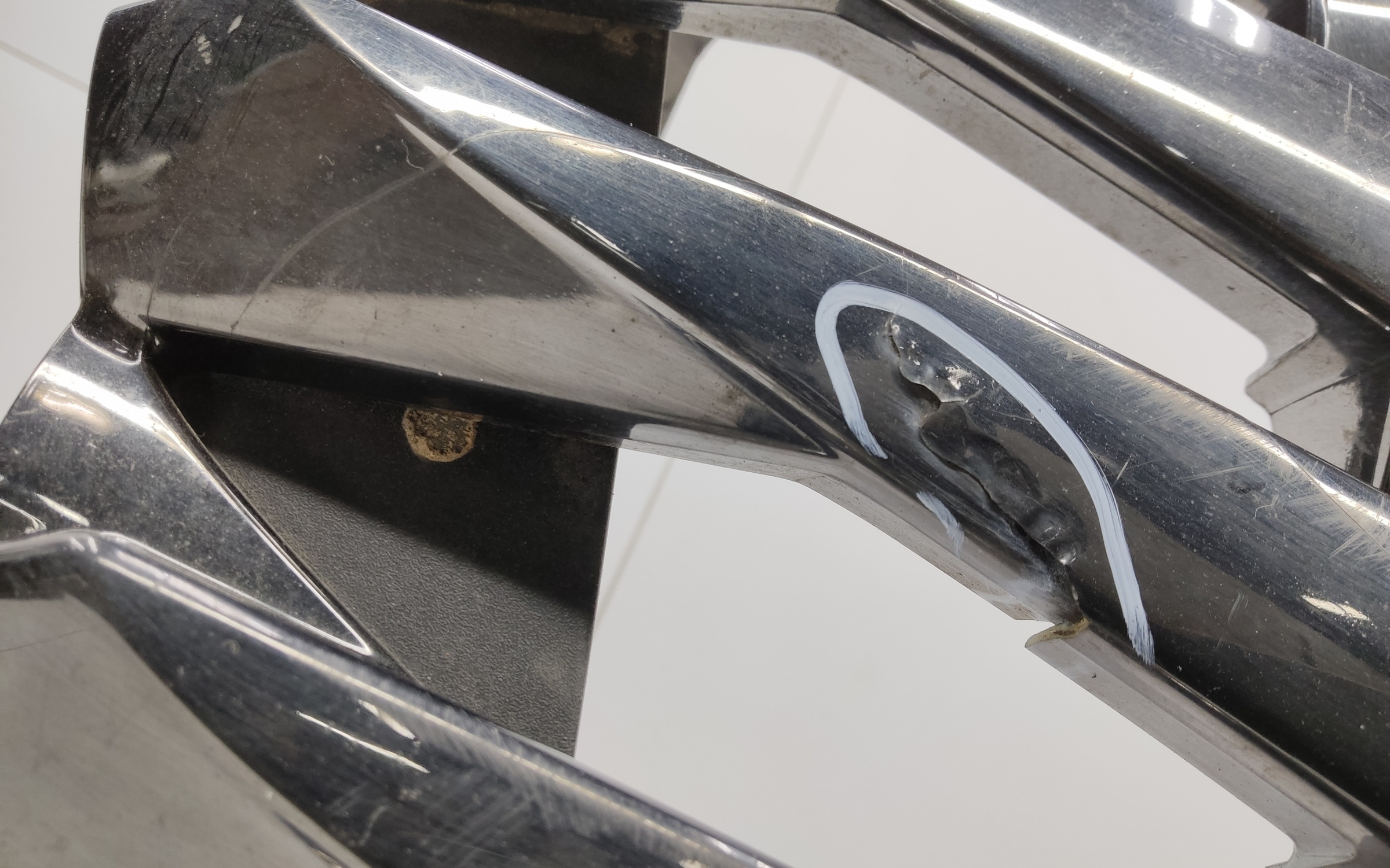 Бампер передний Hyundai Tucson 4