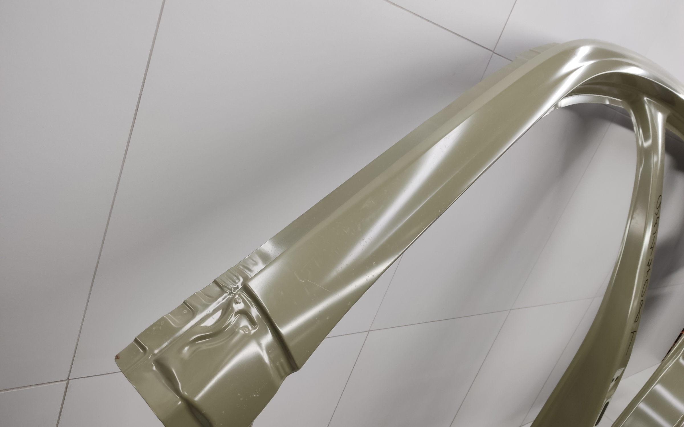 Панель кузова боковая левая Haval Jolion